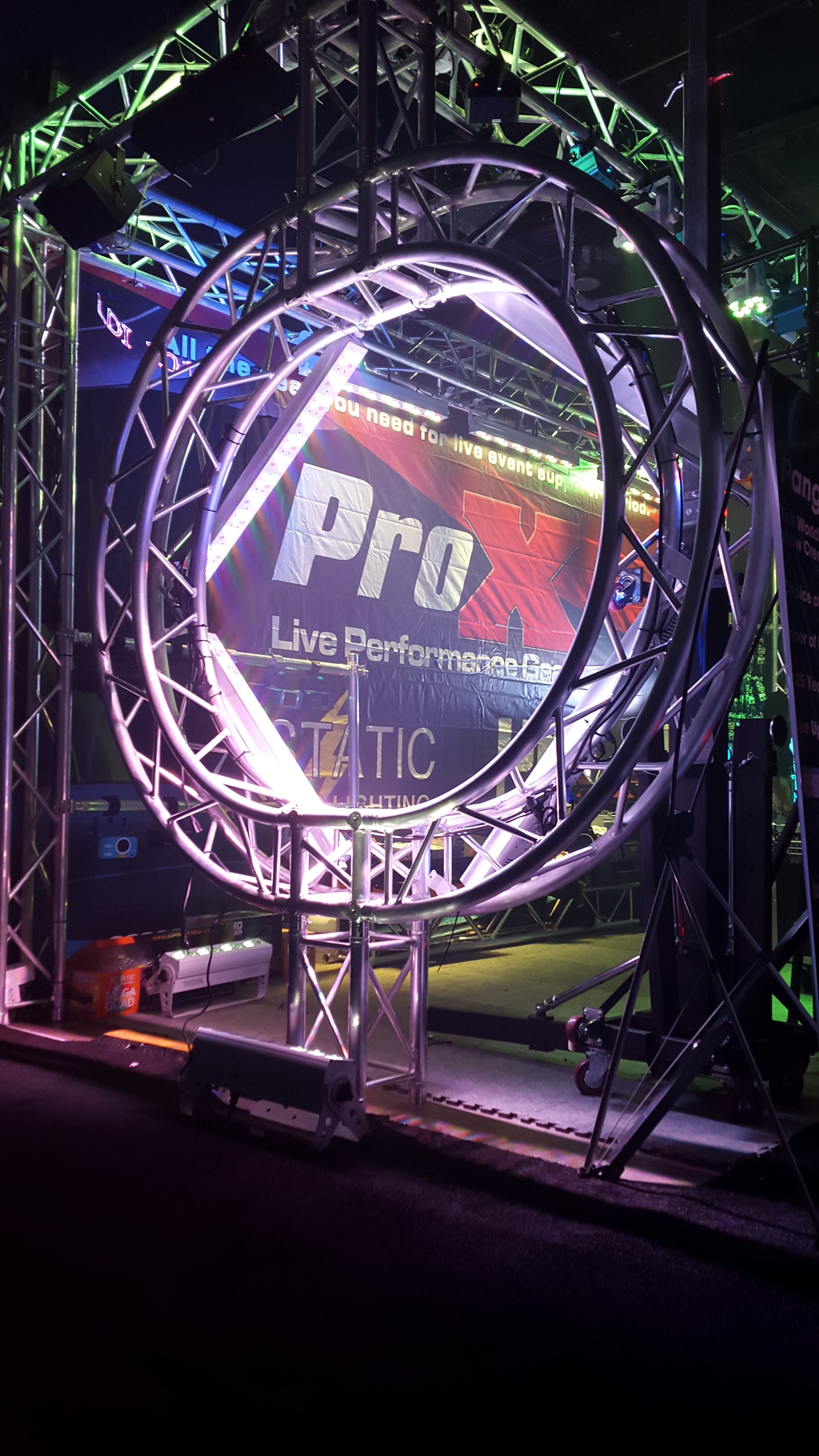 Double Circle 10X20 Exhibition Module Stand Truss Package