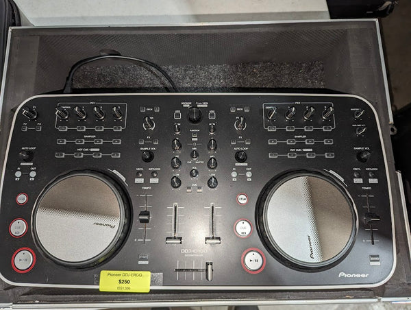 Pioneer DDJ-Ergo with Case (used)