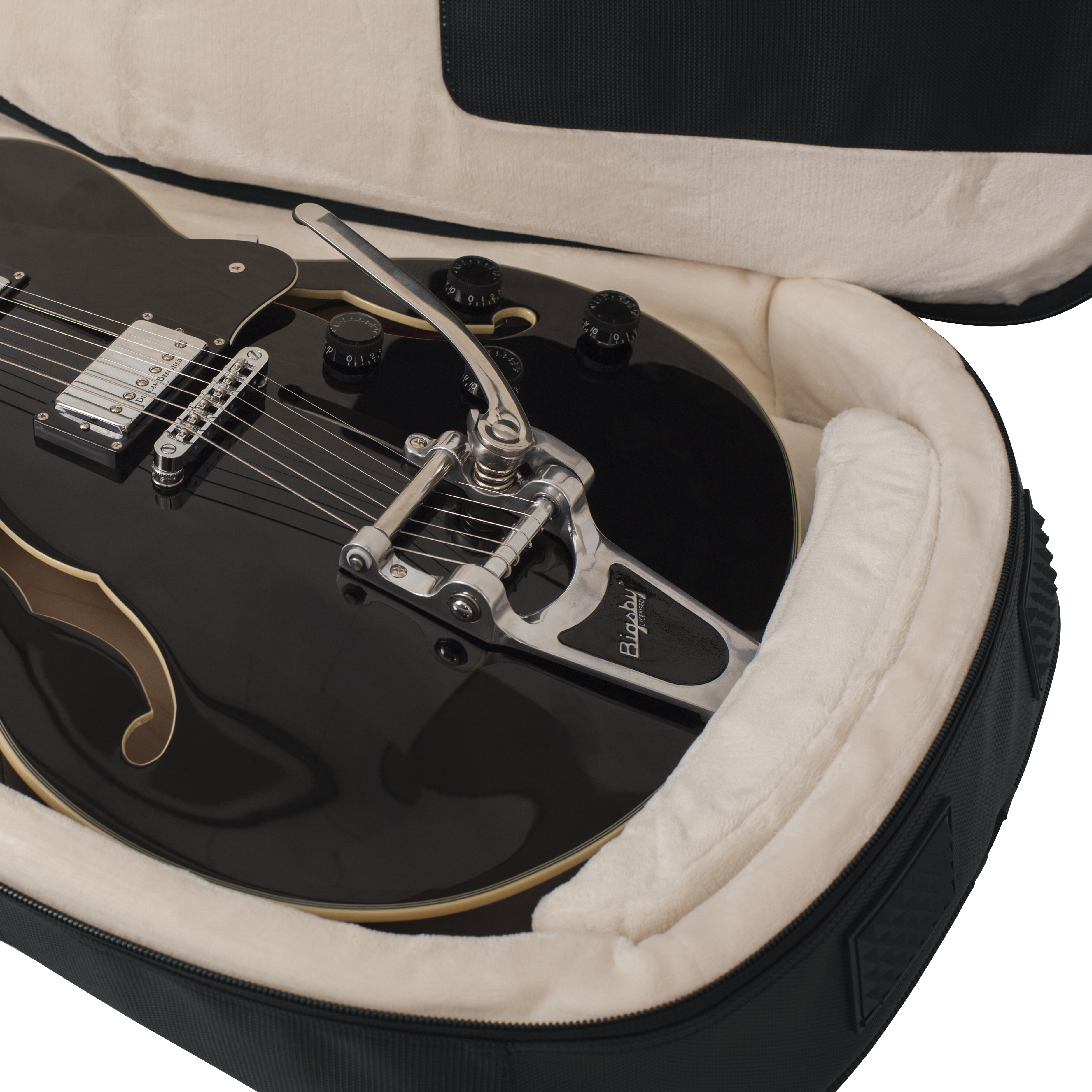 Pro-Go series Gig Bag for 335/Flying V Guitar