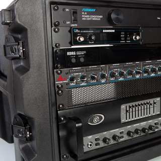8U, 19" Deep Molded Audio Rack; w/ wheels