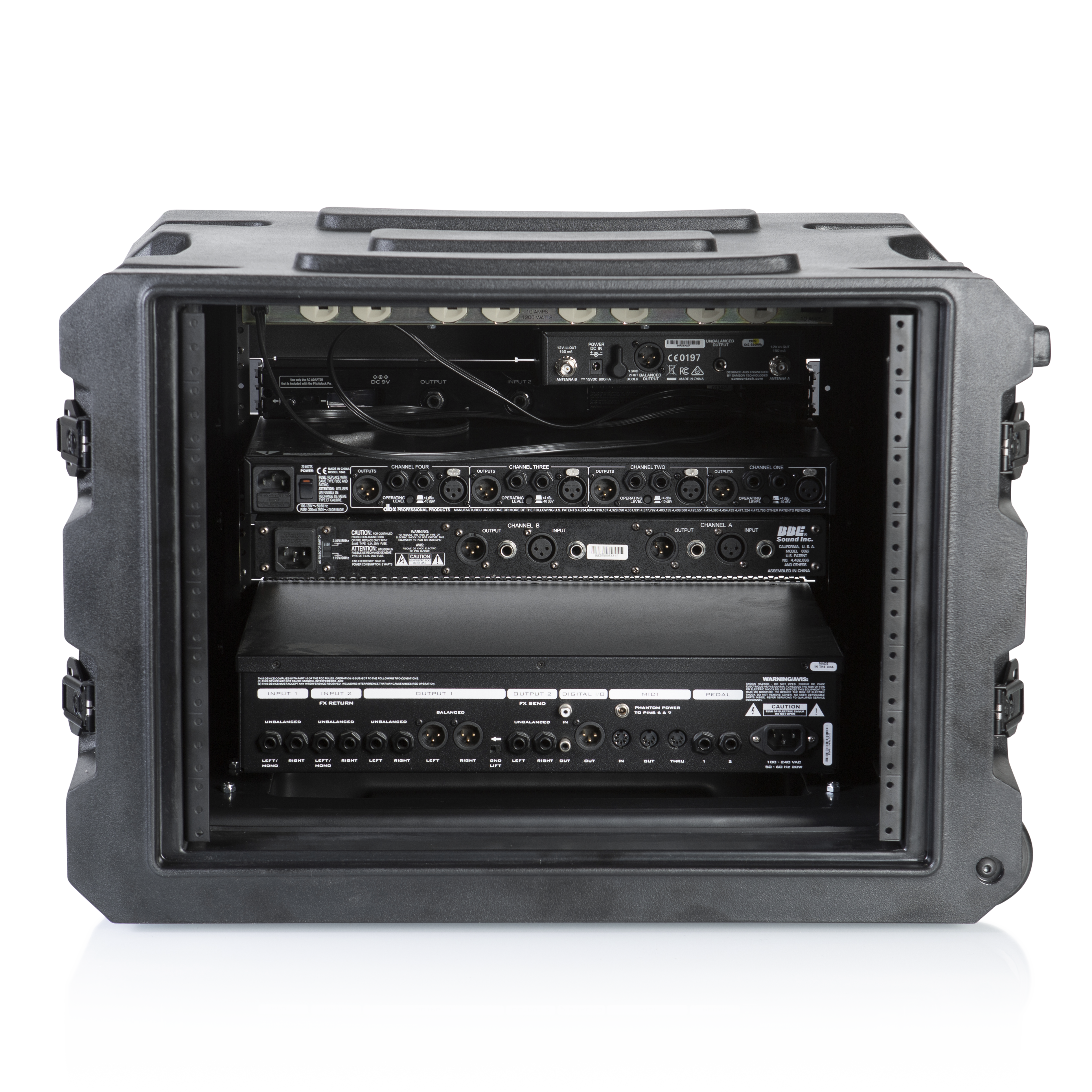 8U, 19" Deep Molded Audio Rack; w/ wheels