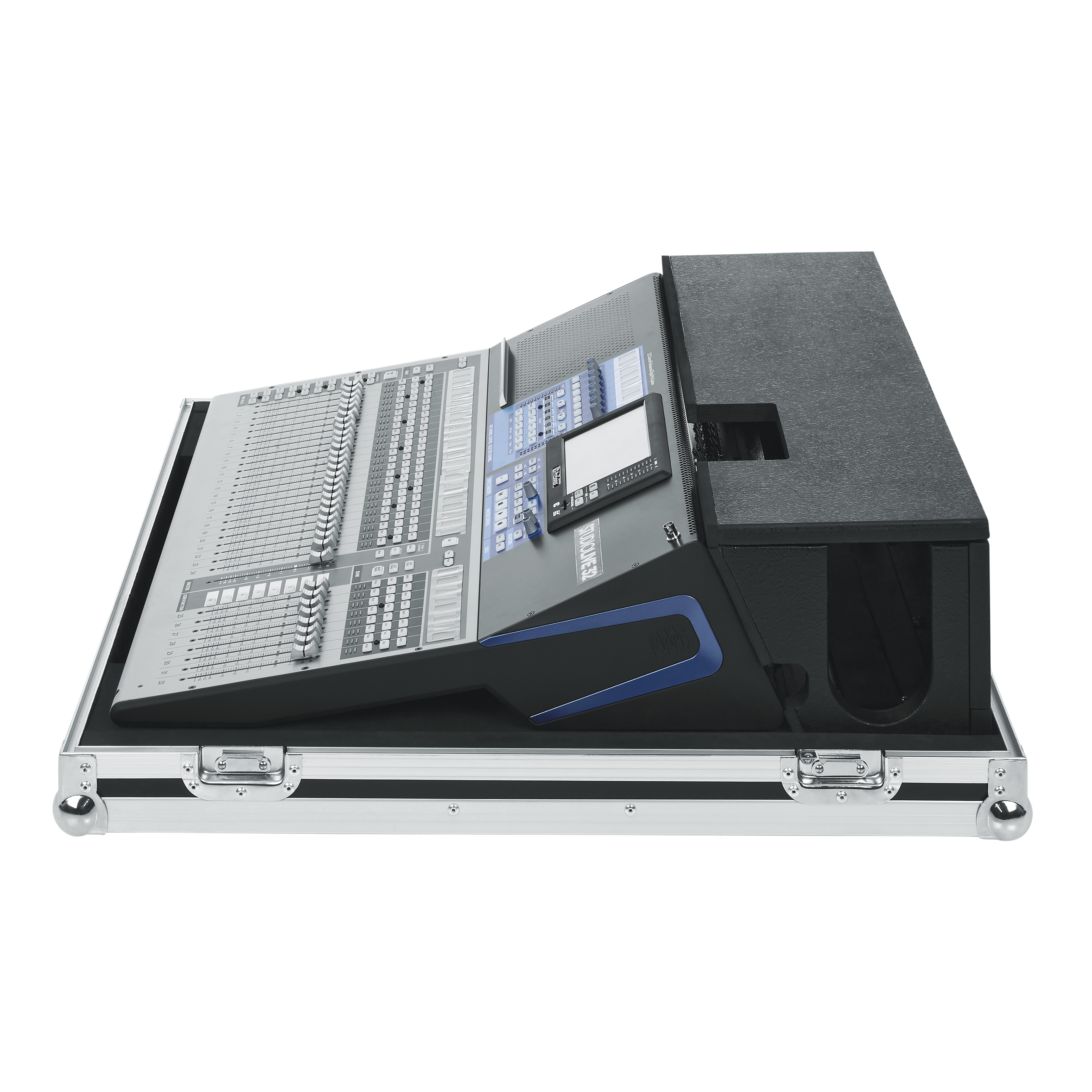 G-TOUR doghouse style case for Studiolive 32 III