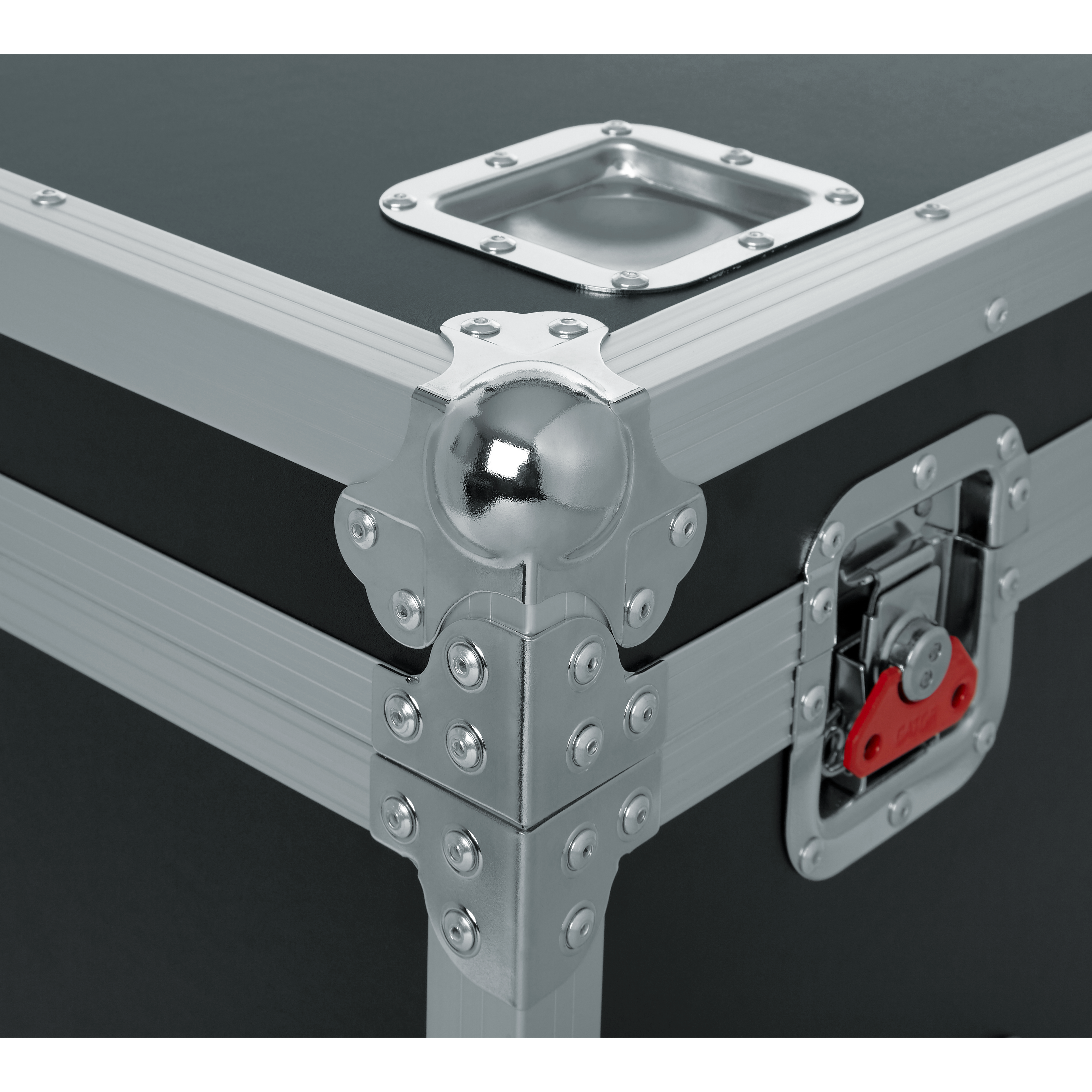 G-Tour Truck Pack Trunk; 30"x30"x27"; 9mm