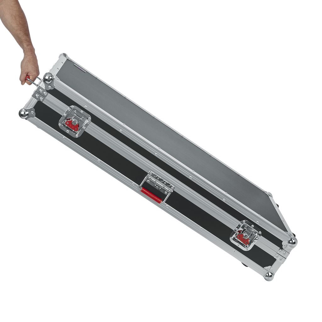 61 Note Road Case w/ wheels