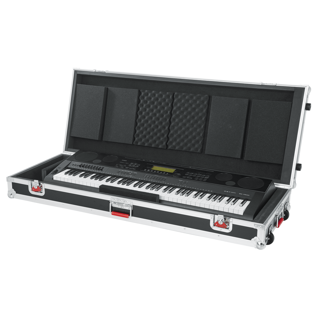 76 Note Road Case w/ wheels