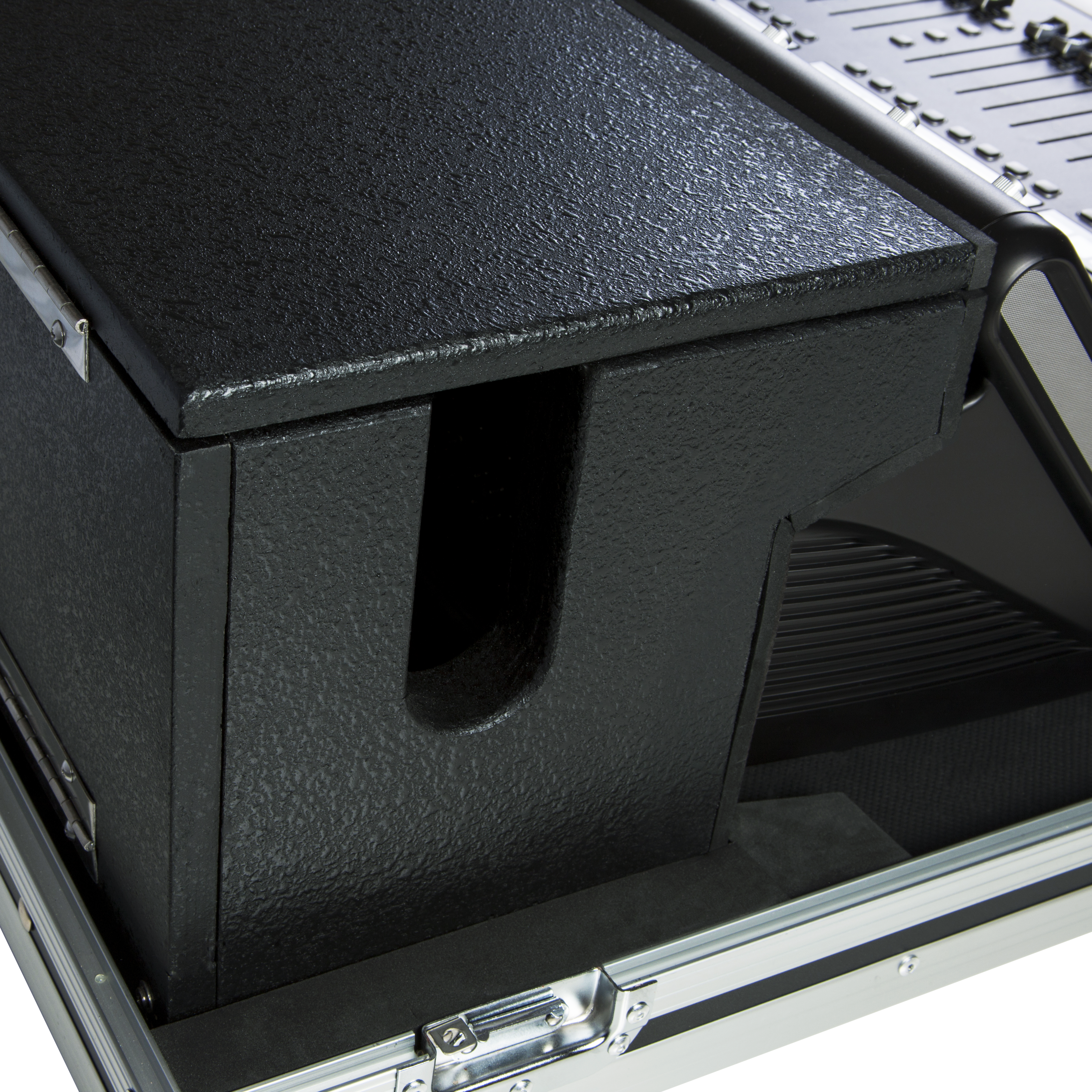 Road case for Midas M32 large format mixer