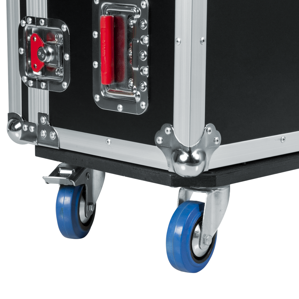 Road case for Midas M32 large format mixer