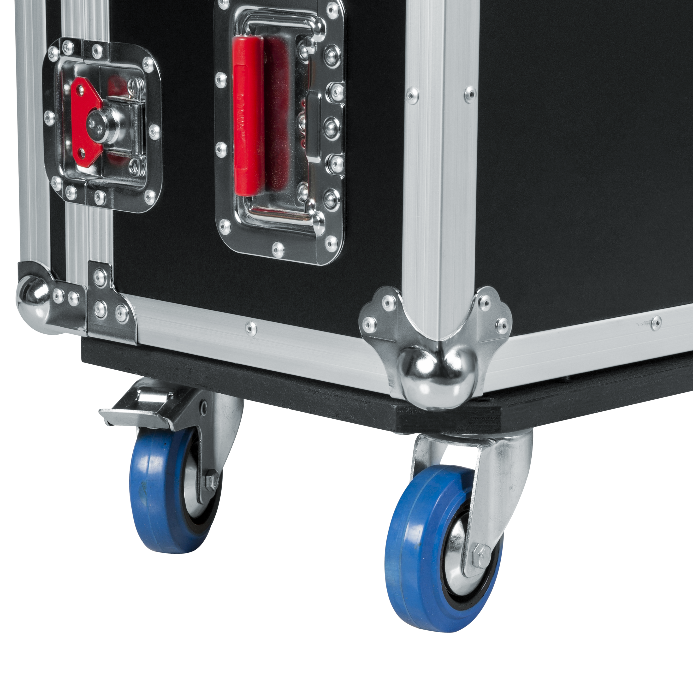 Road case for Midas M32 large format mixer