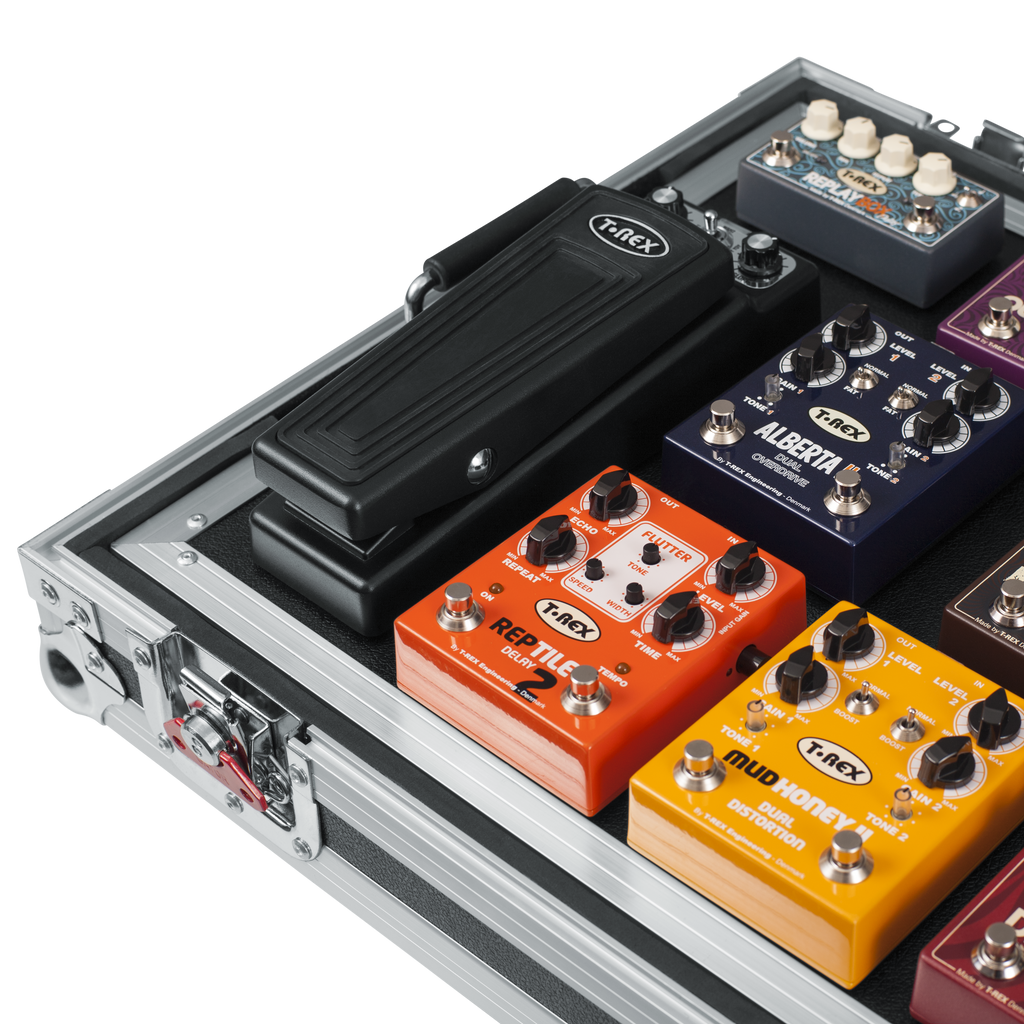 G-TOUR Pedal Board; Extra Large w/ wheels