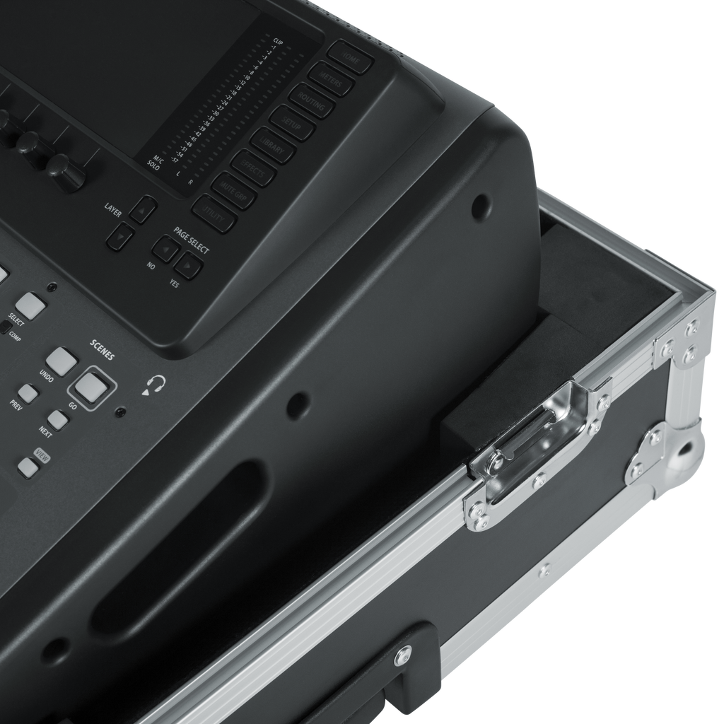 Road case for Behringer X-32 Compact Mixer