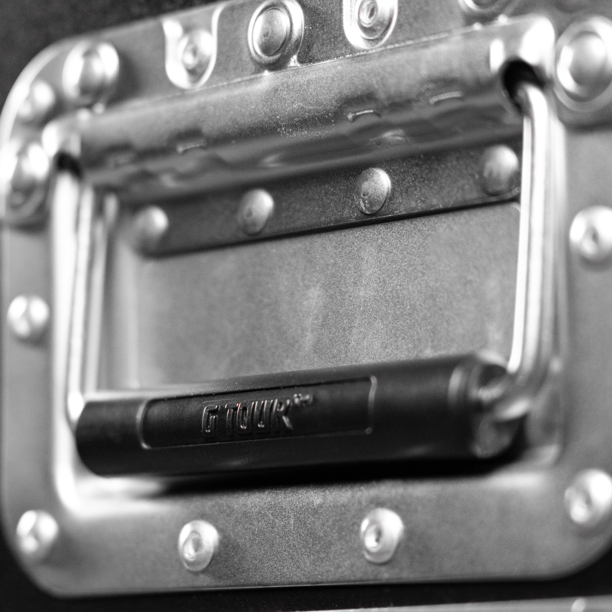 Gator EXPO P Series Piston Case for 75" LED Screen
