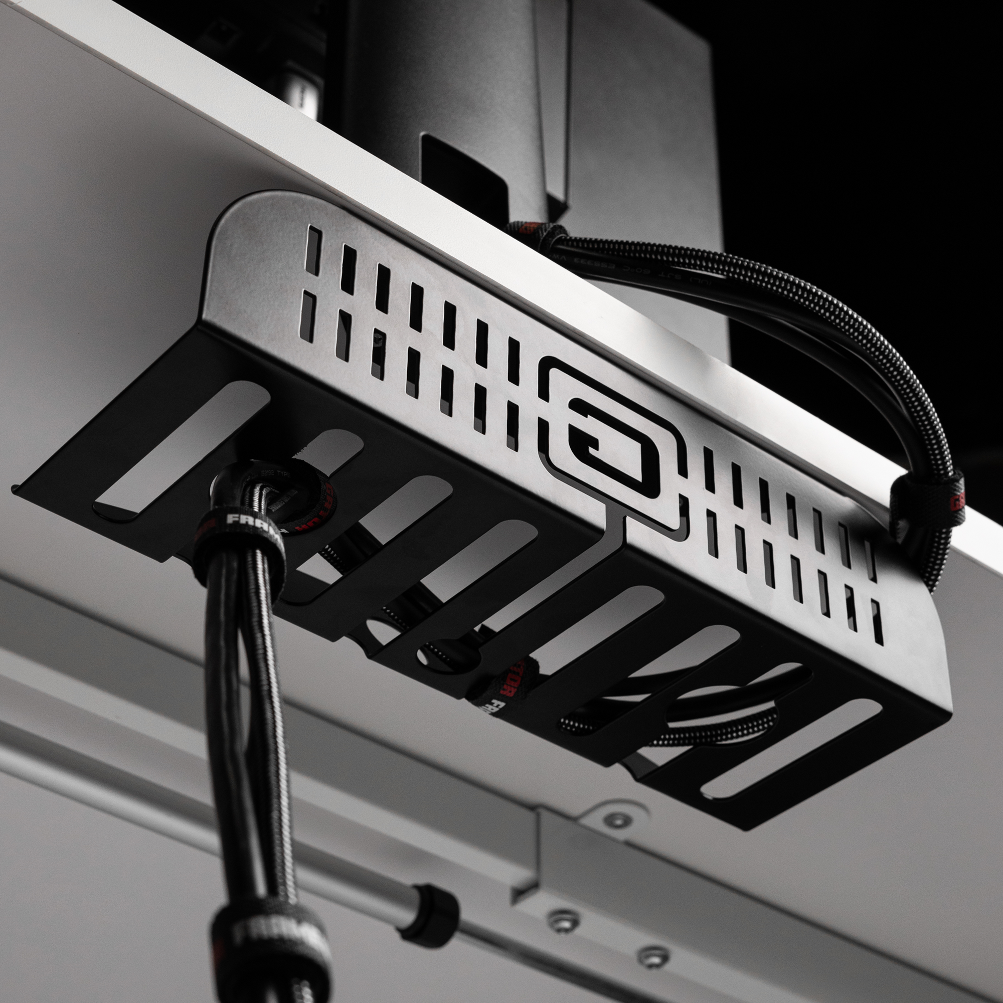 Metal Cable Management System