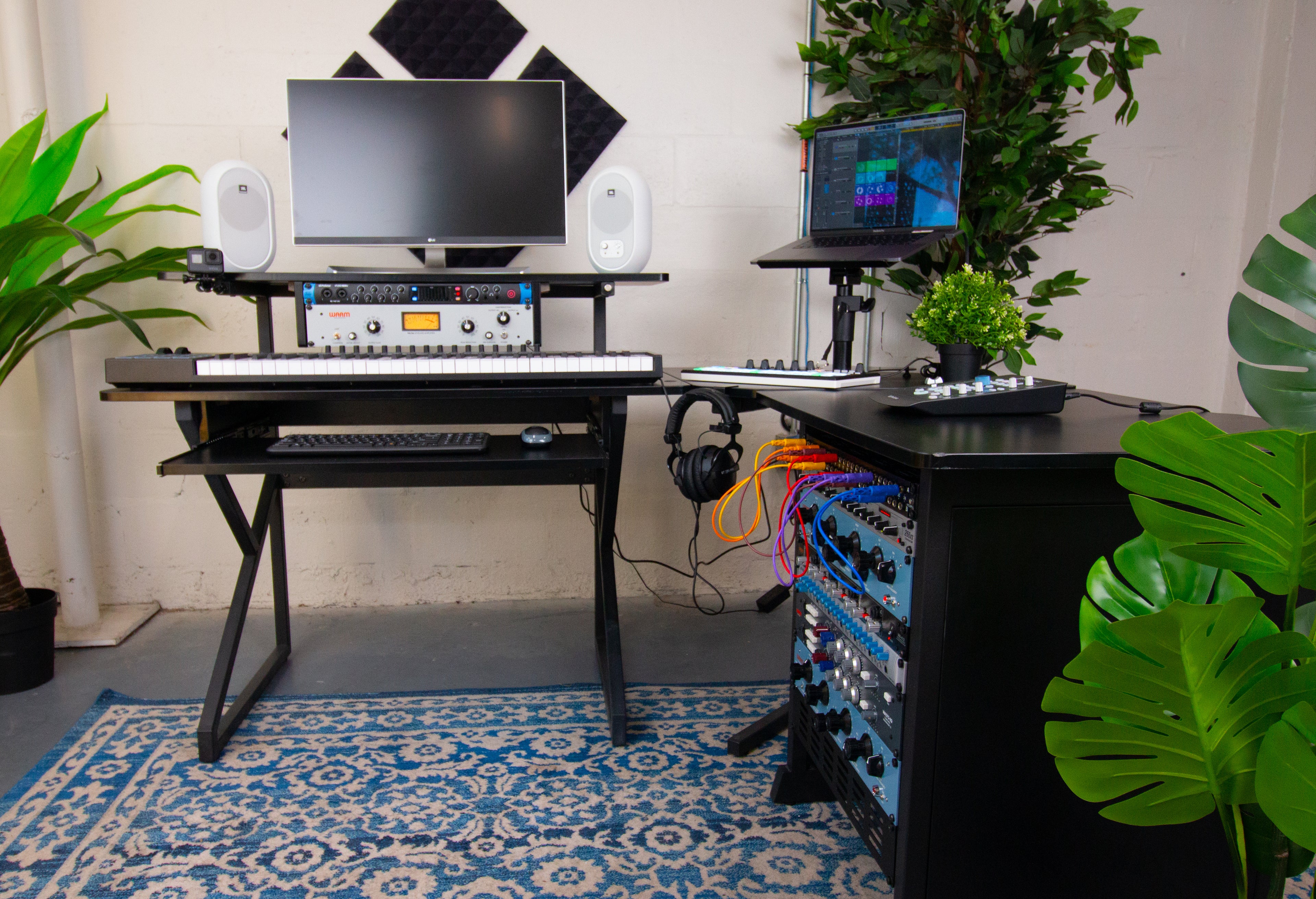 Content Furniture Desk - BLK