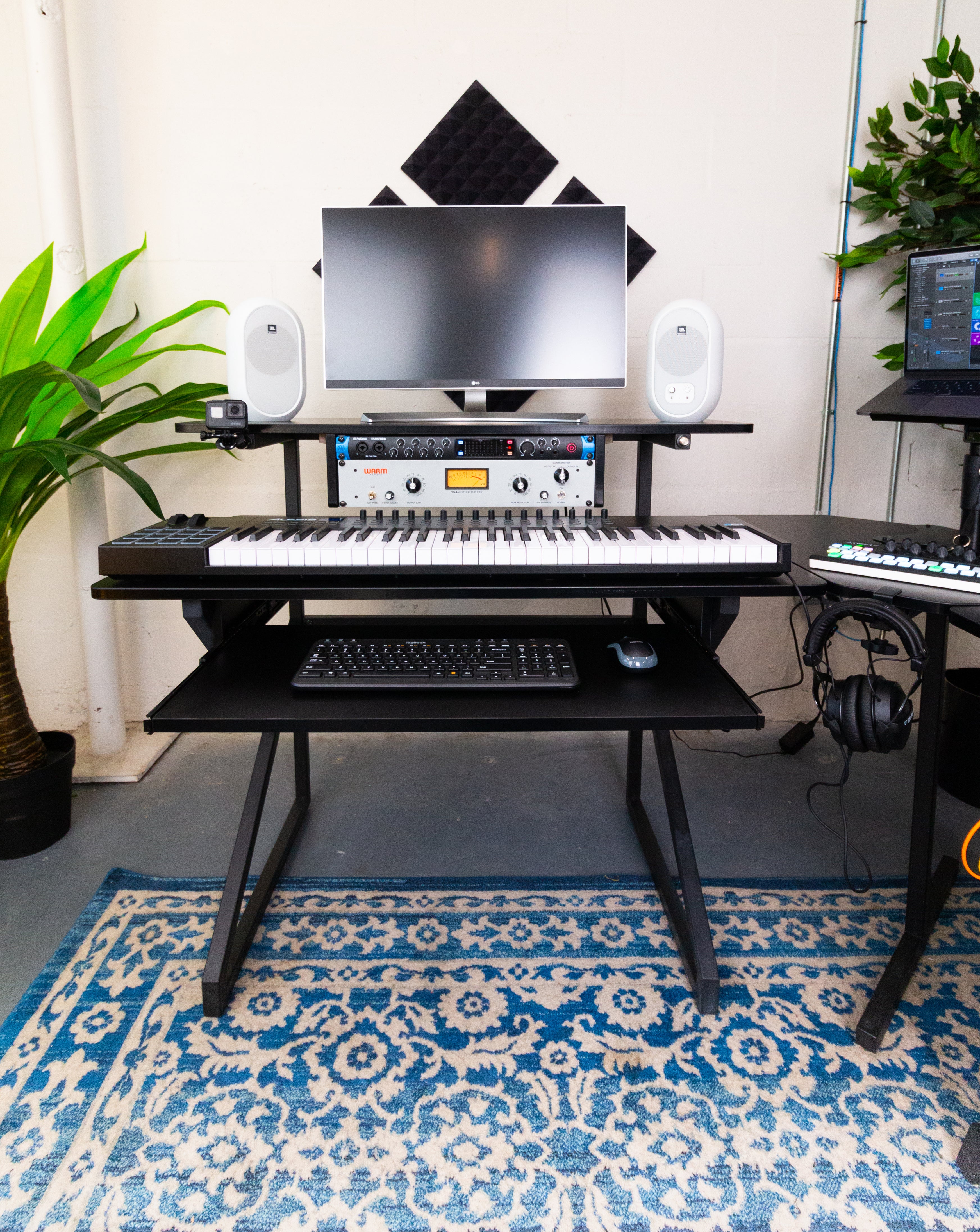Content Furniture Desk - BLK