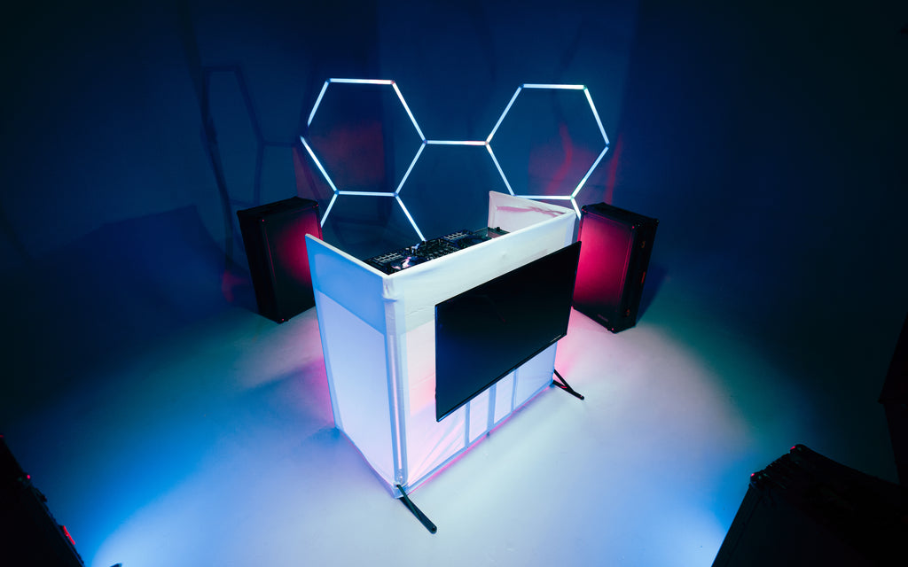 Frameworks DJ Facade with TV Mount & Carrying Bag