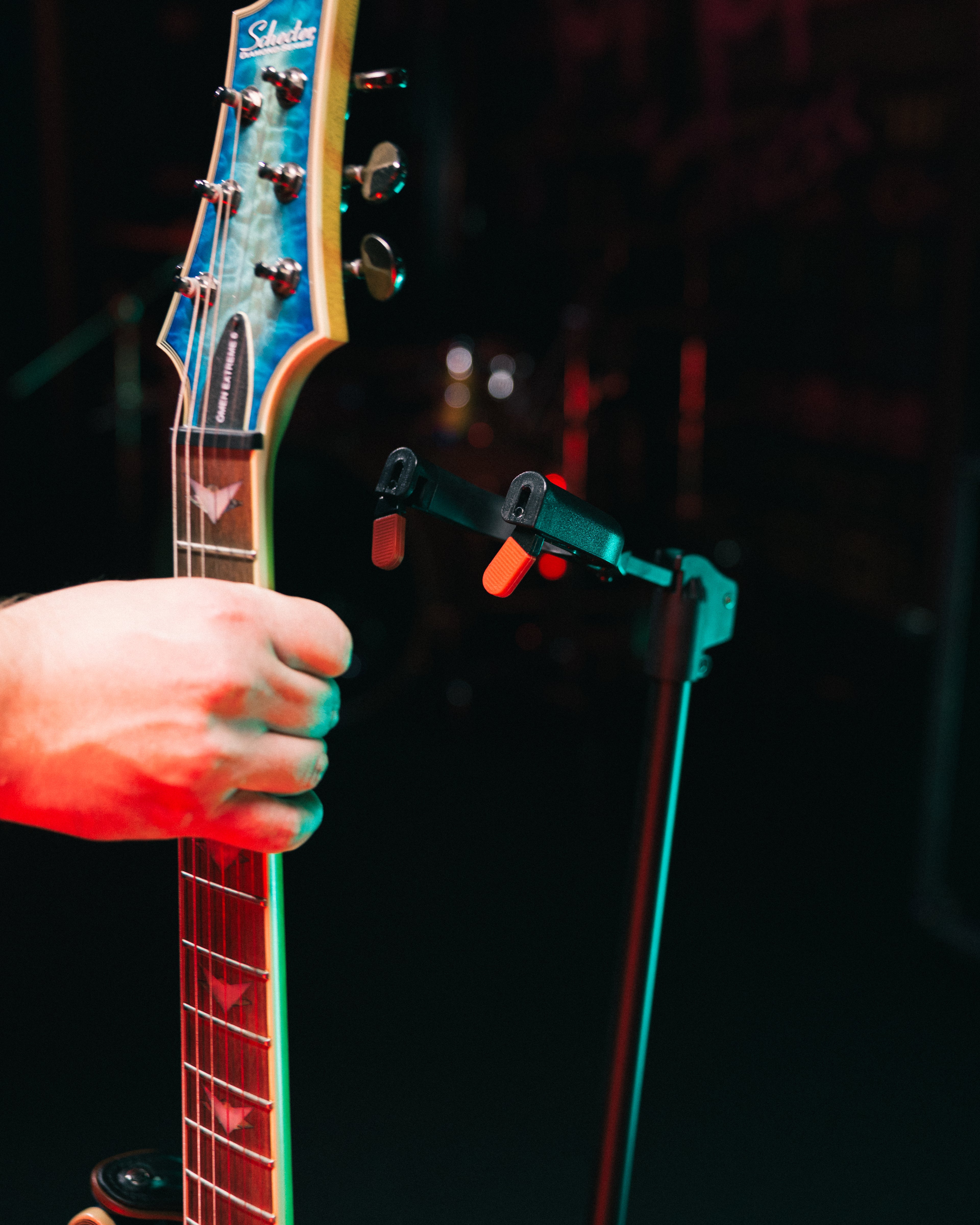 Hanging Guitar Stand with Locking Yoke