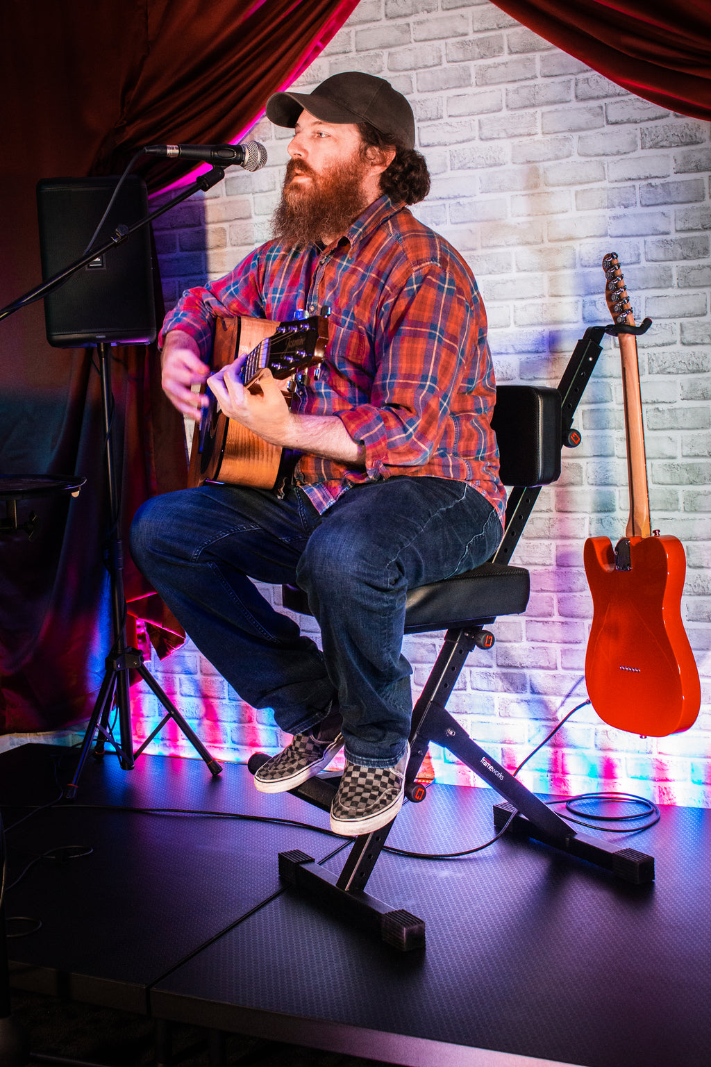 Deluxe Guitar Seat