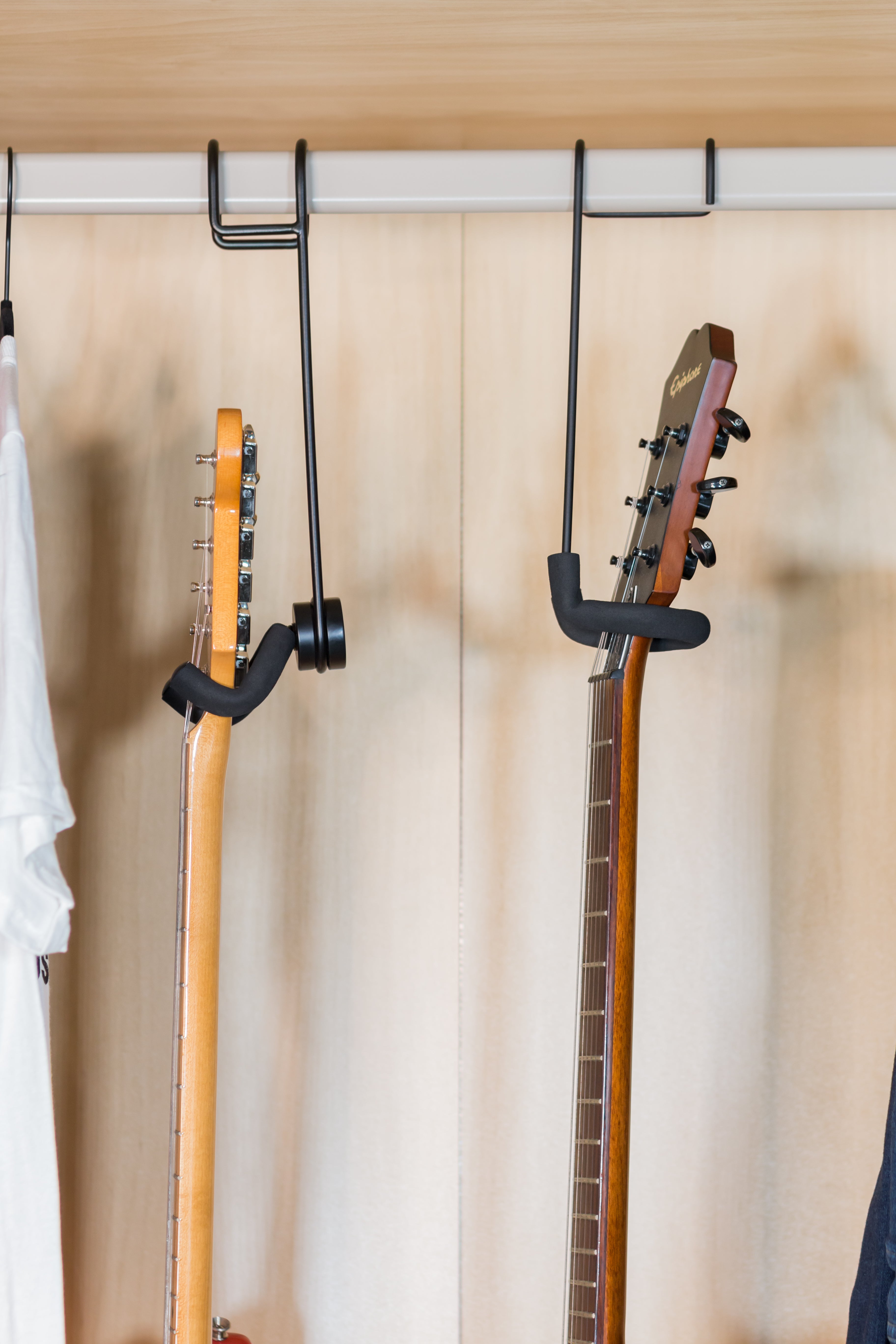 Closet Hanger Yoke For Guitars