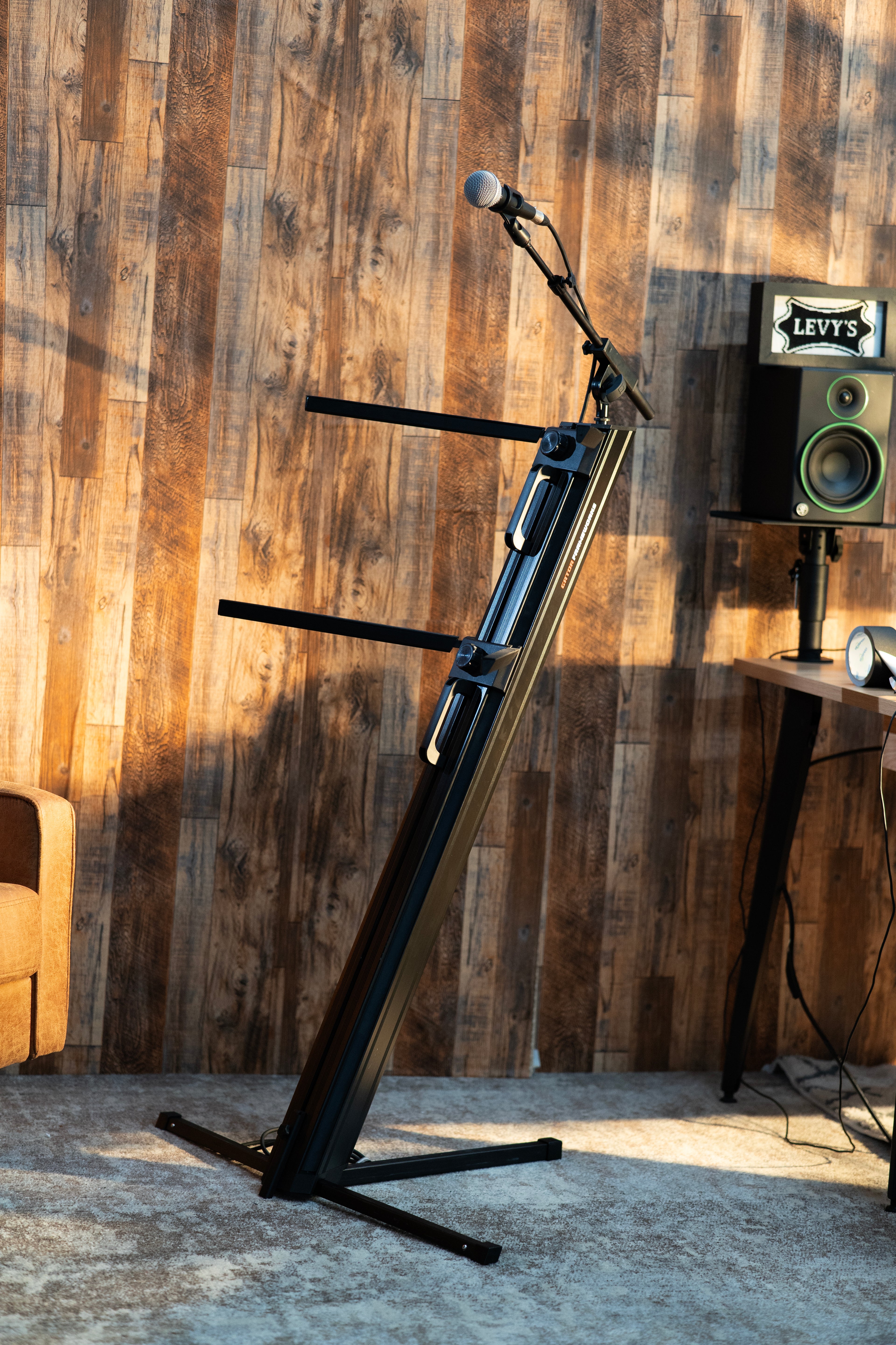 Column Style Keyboard Stand