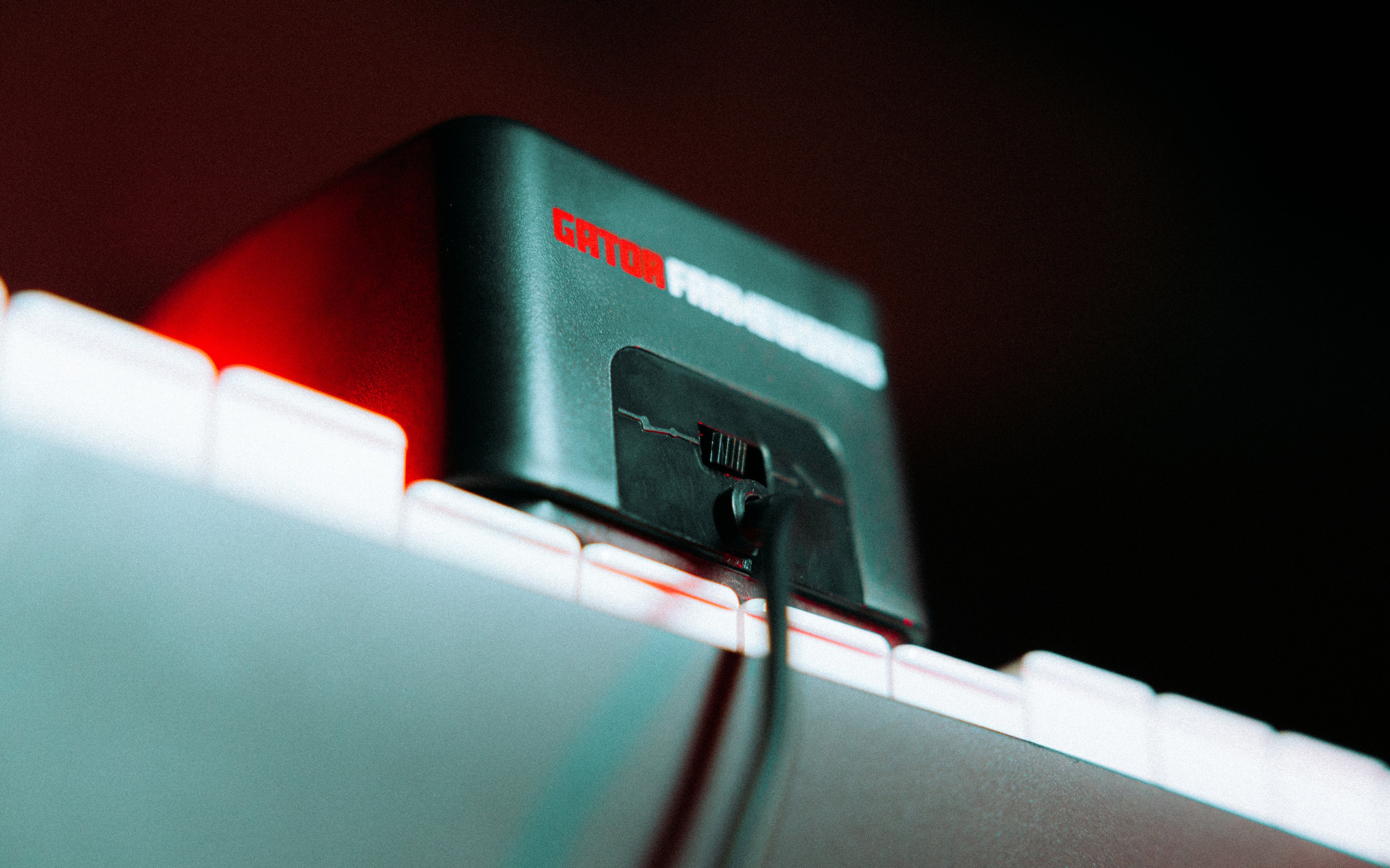 Frameworks Traditional Piano Sustain Pedal