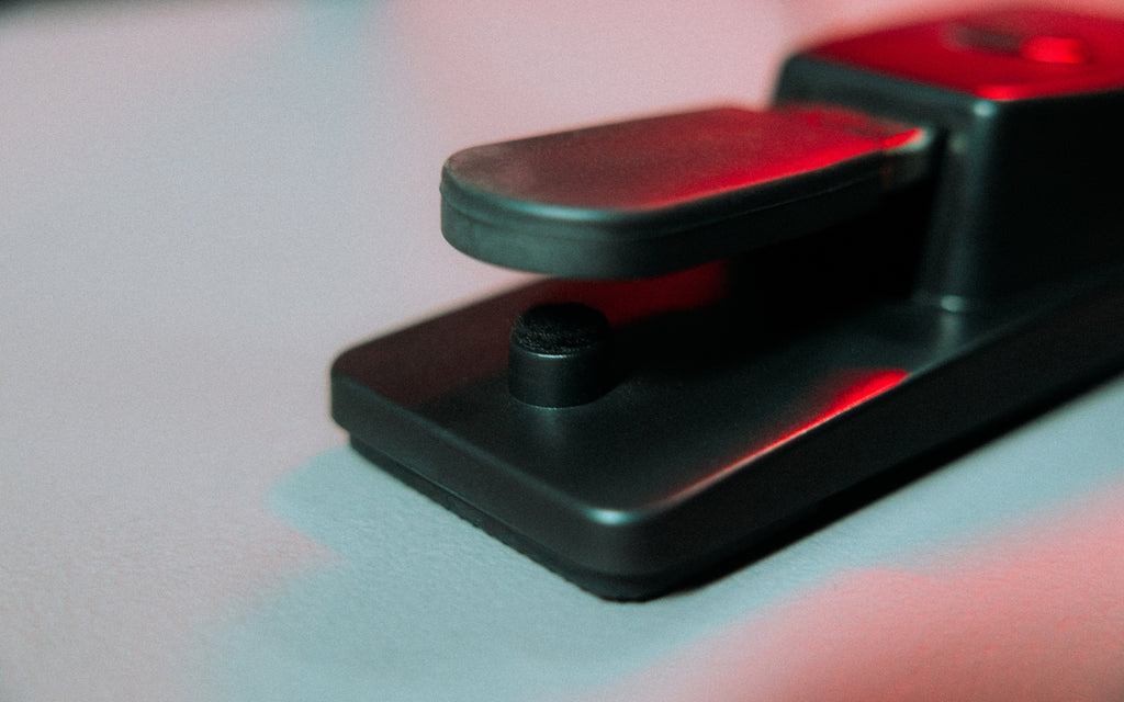 Frameworks Traditional Piano Sustain Pedal