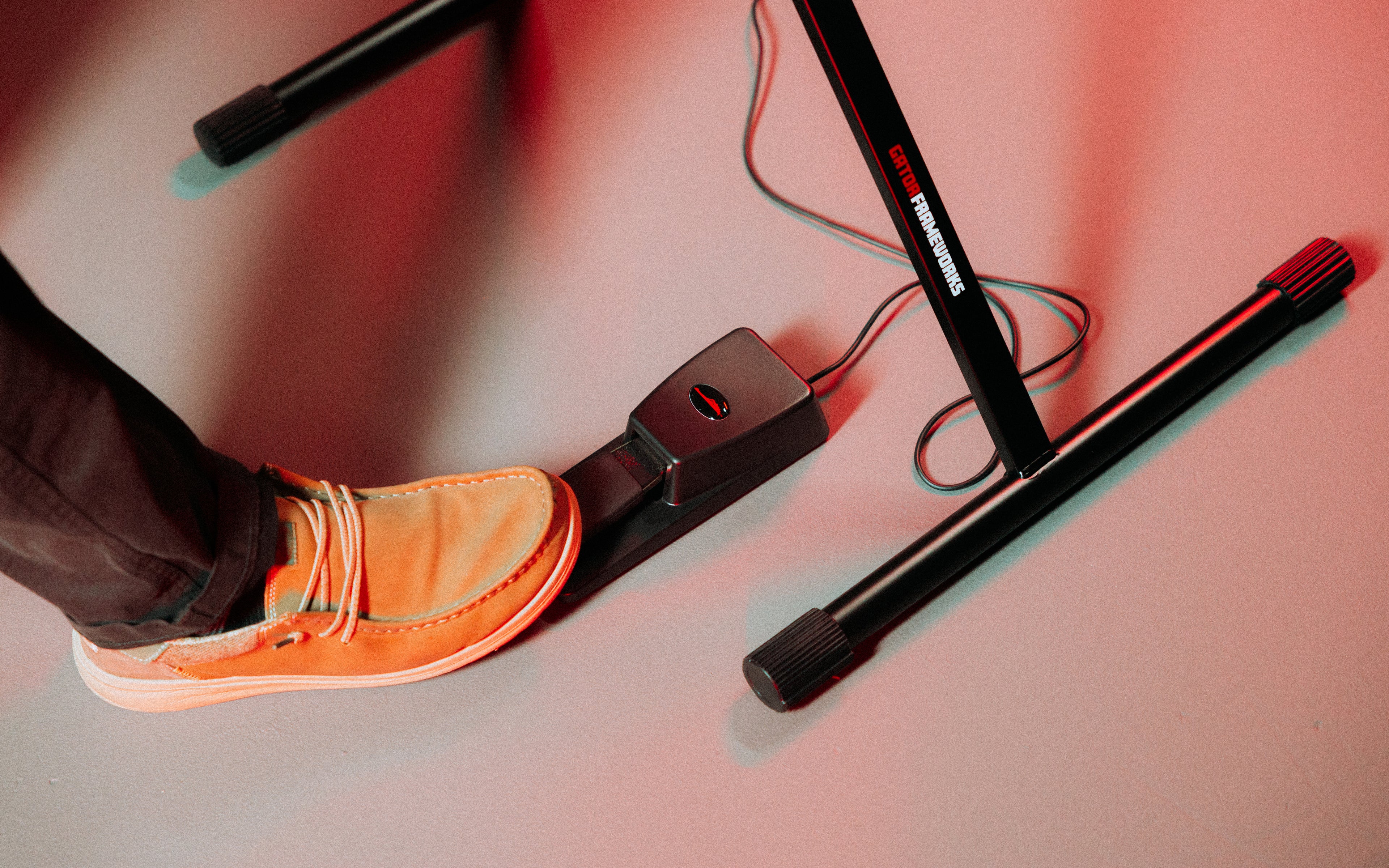 Frameworks Traditional Piano Sustain Pedal