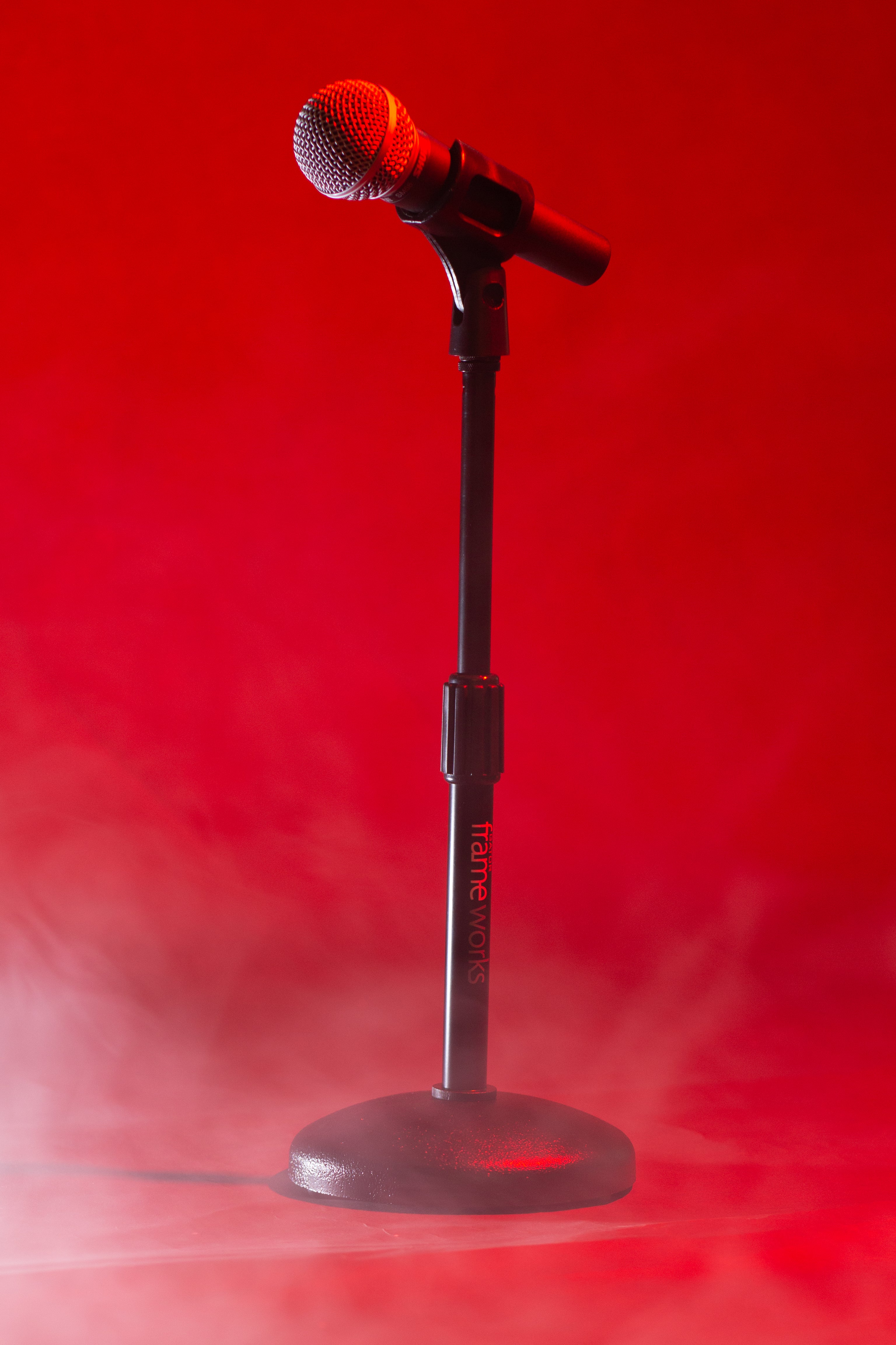 Round Base Desktop Mic Stand