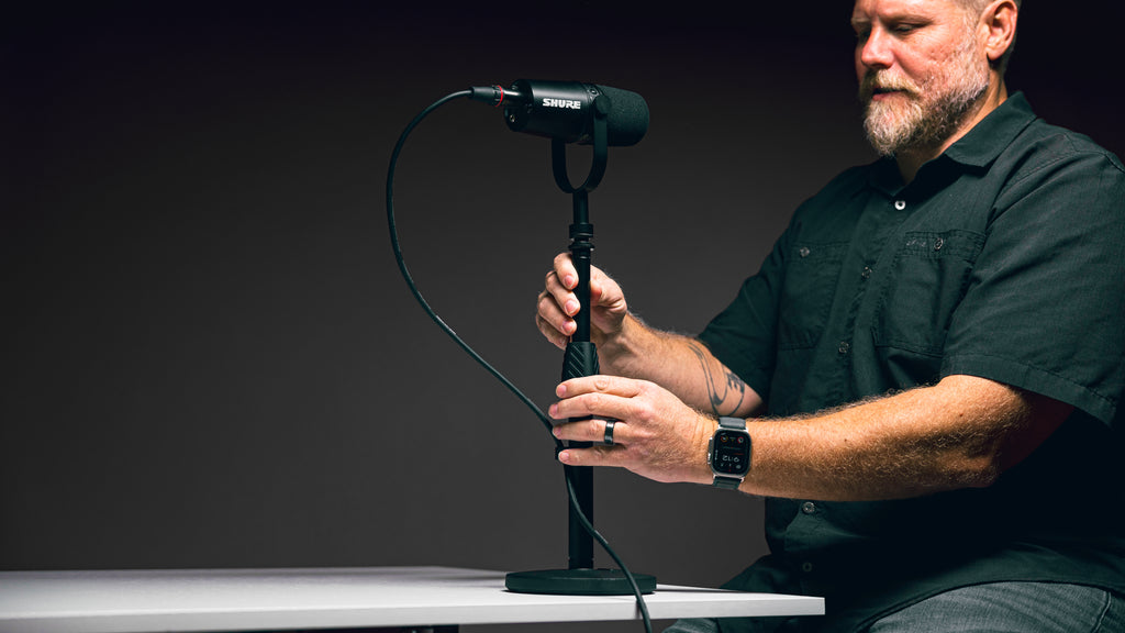 Desktop Mic Stand with Round Base and Twist Clutch