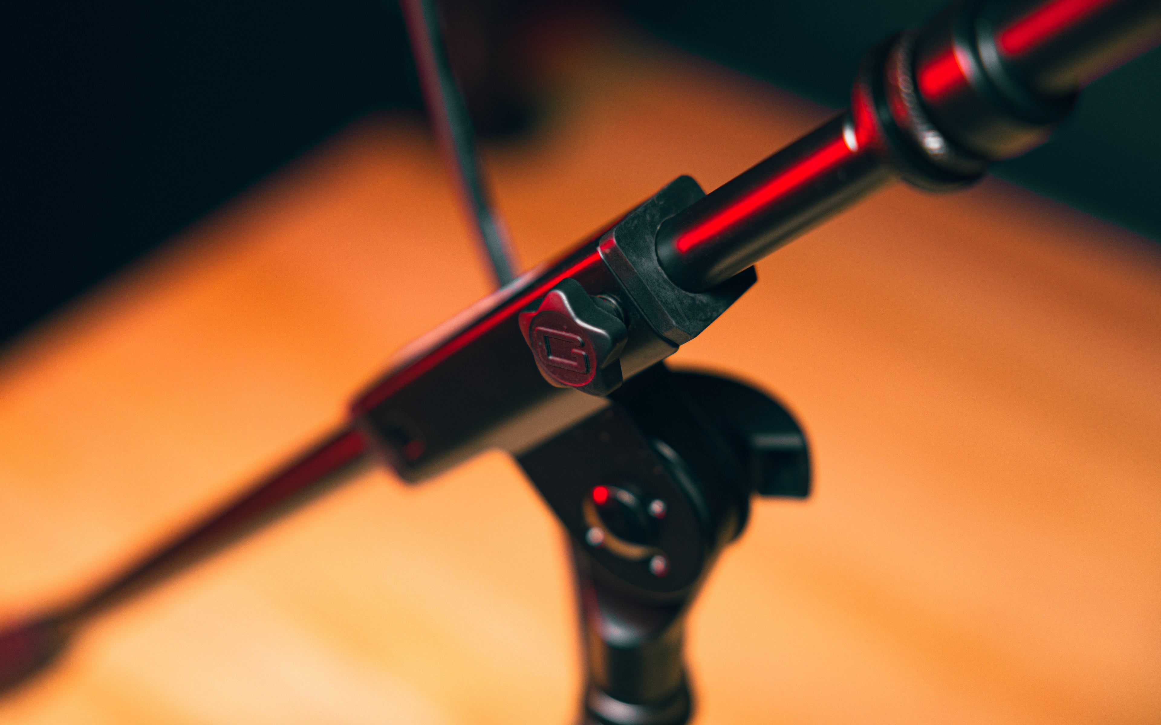 Compact Base Bass Drum and Amp Mic Stand