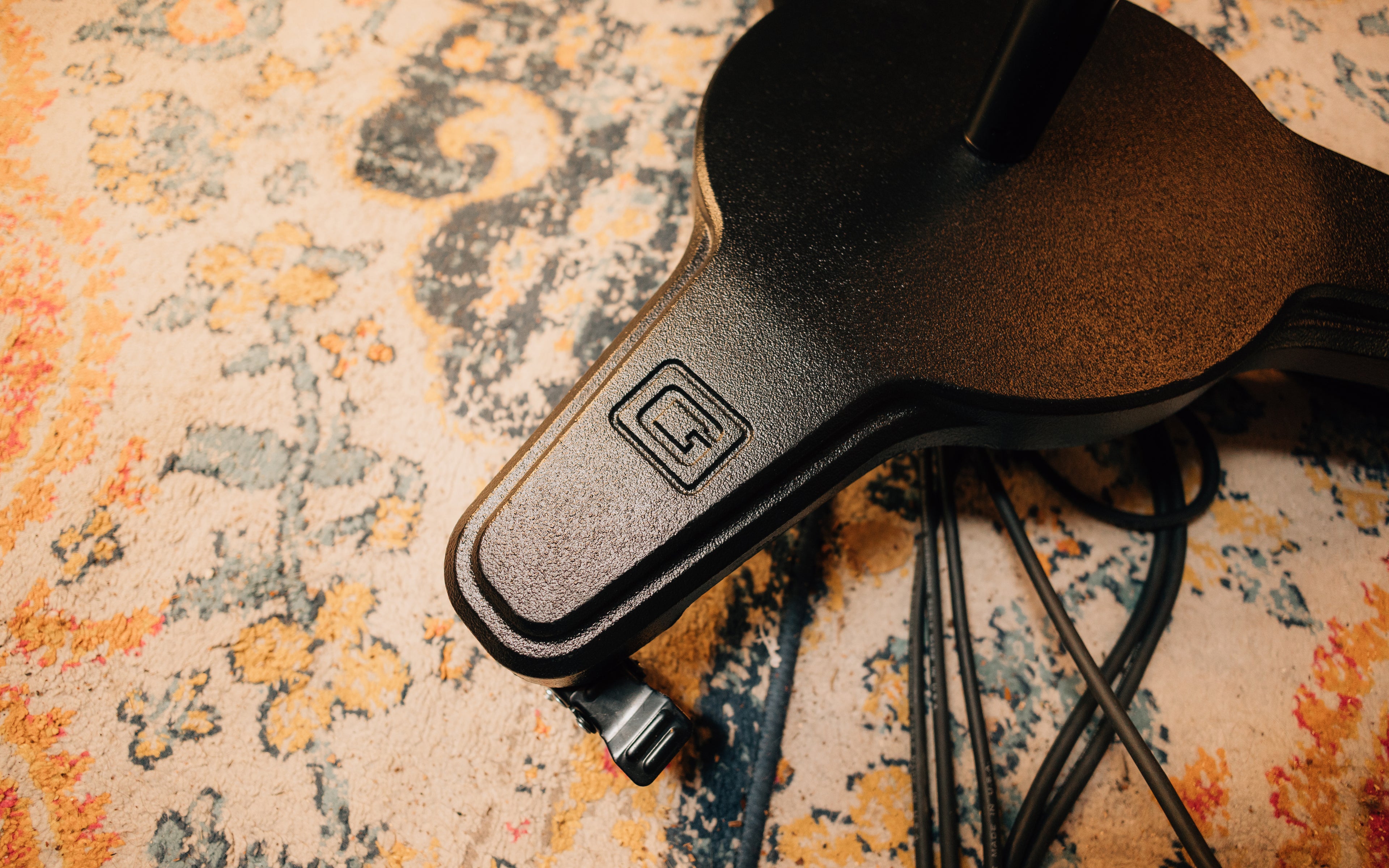 Frameworks Studio Mic Boom w/ Heavy Base & Wheels
