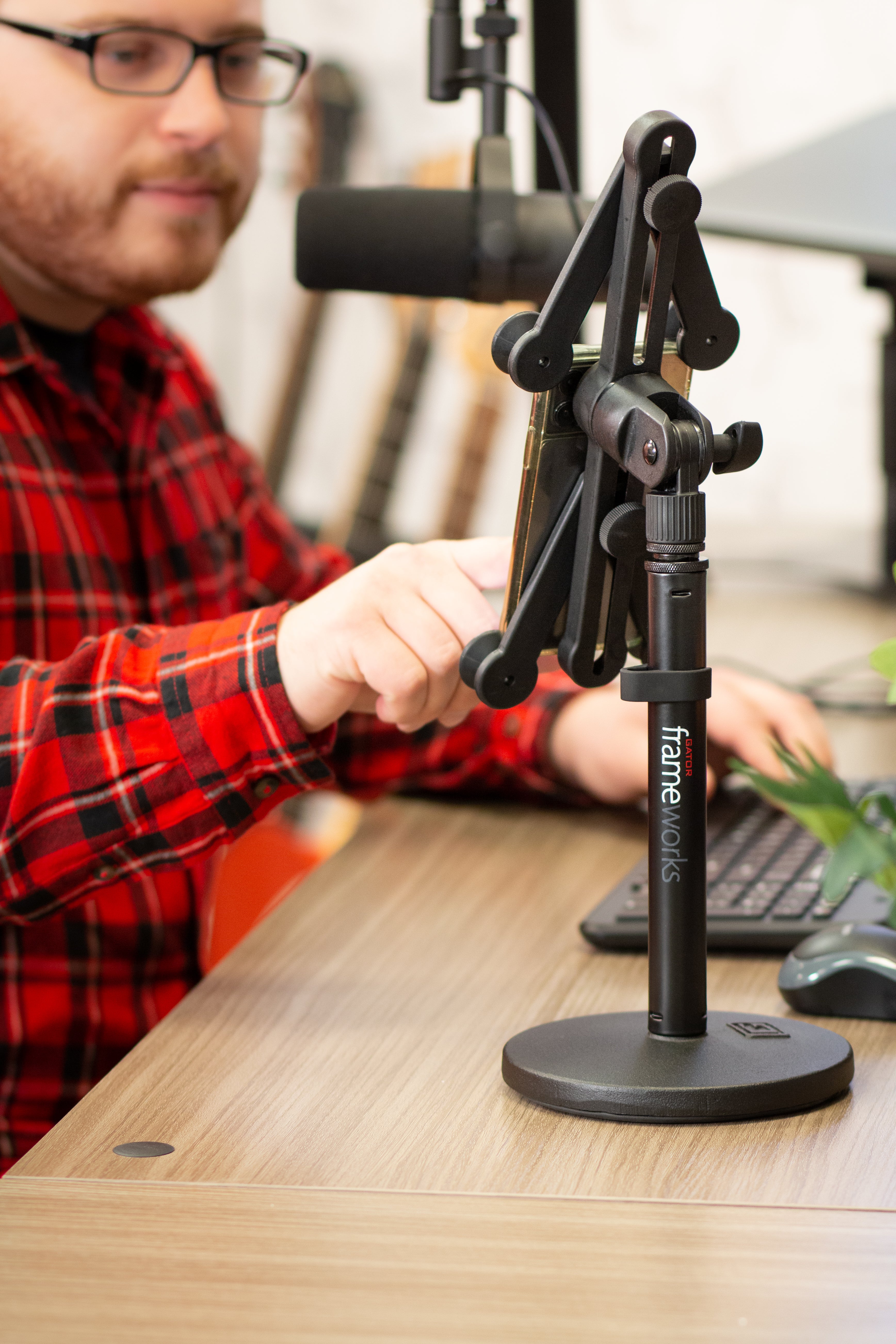Universal Tablet Clamping Mount W/ 2-Point System