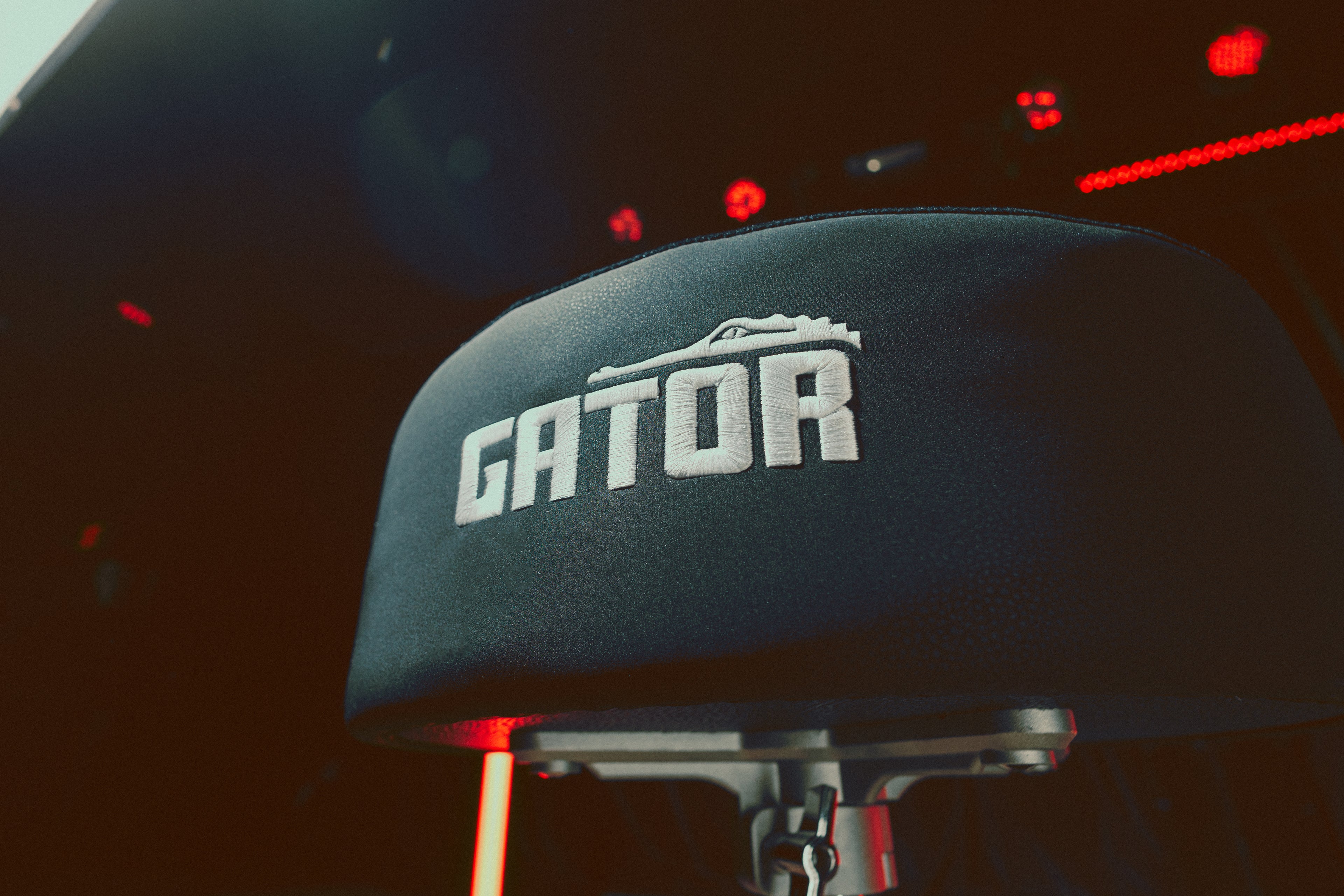 Gator Spindle Round Seat Drum Throne - Black