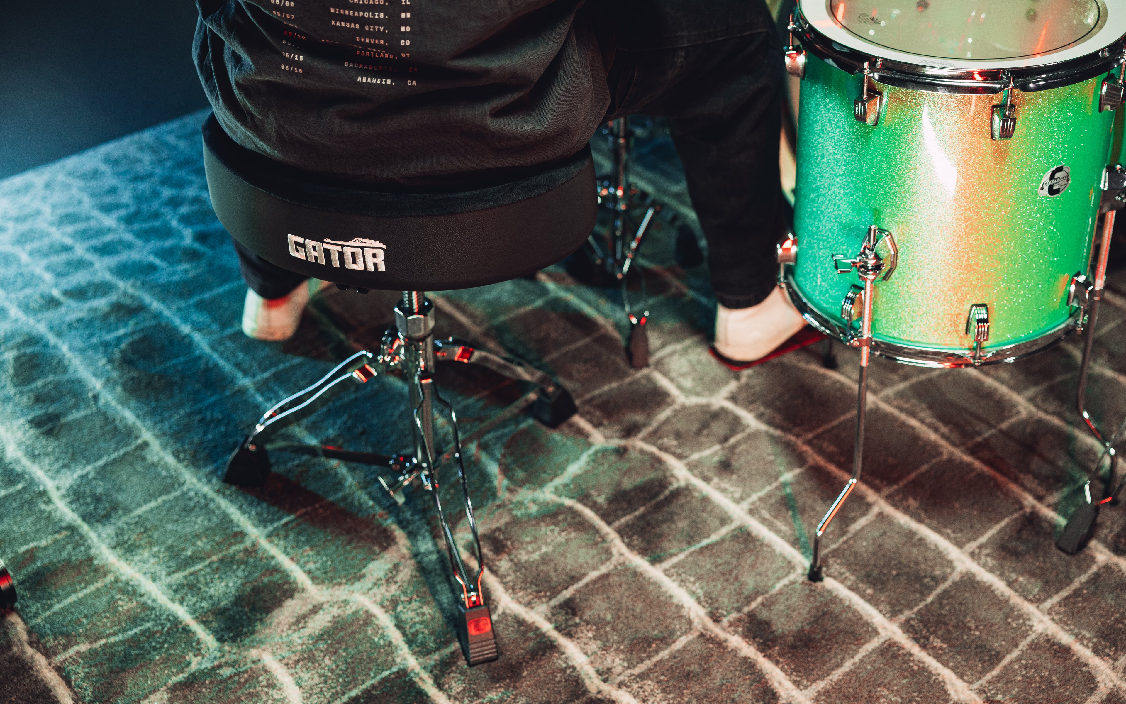 Gator Spindle Drum Throne Saddle Seat - Black
