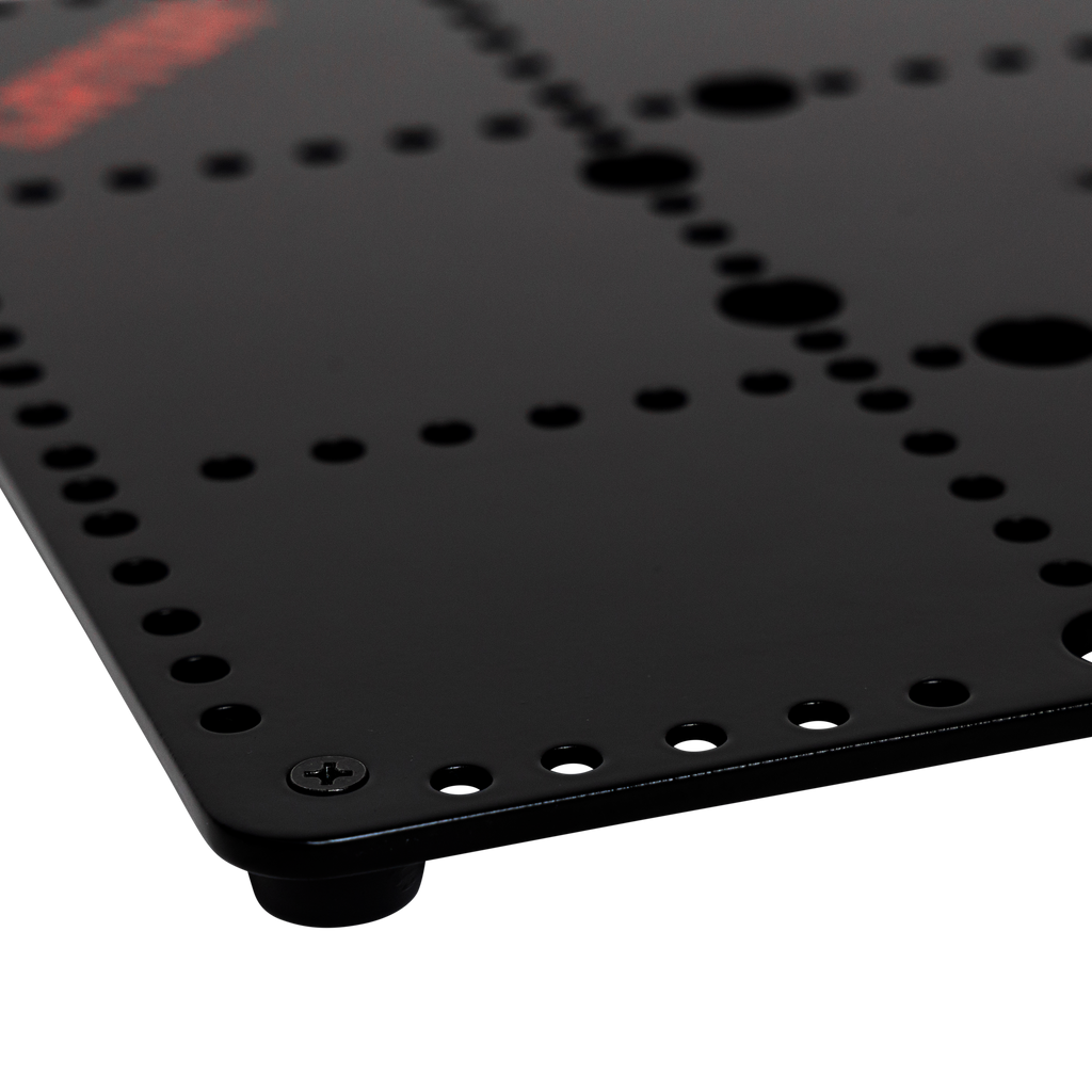 Metal pedalboard design to fit in most Gator Case