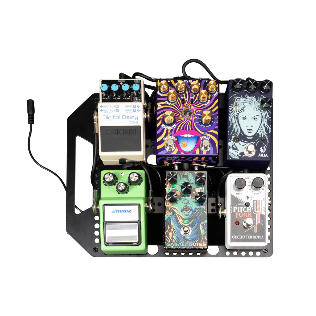 Metal pedalboard design to fit in most Gator Case