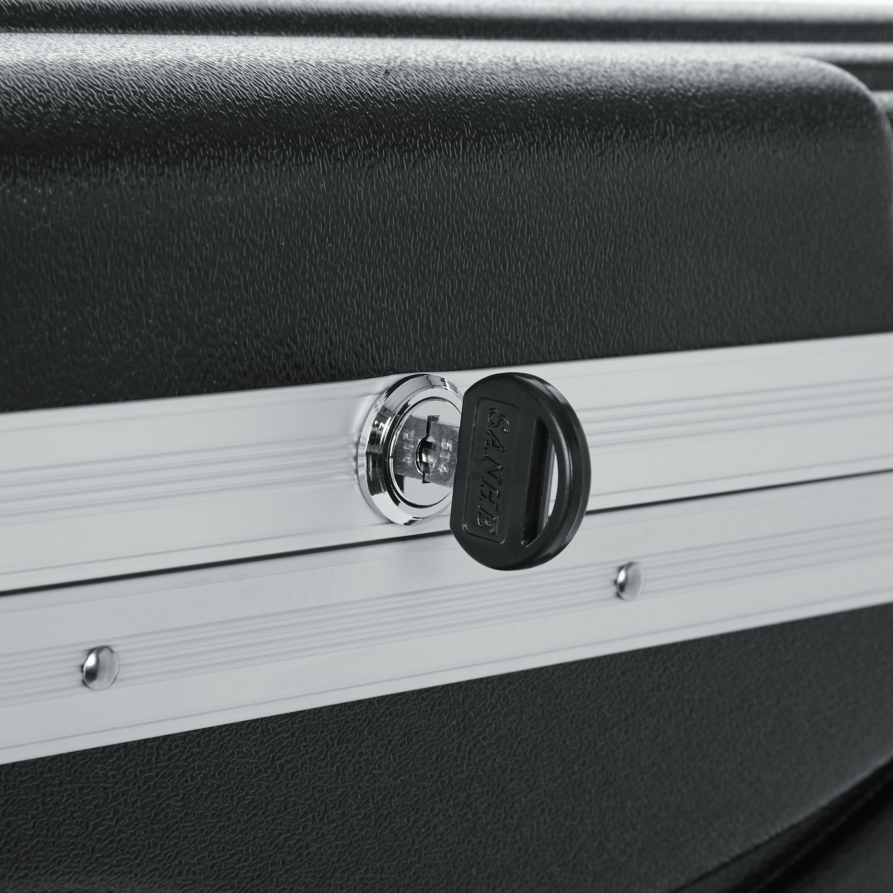 10U Audio Rack; Powered Rolling