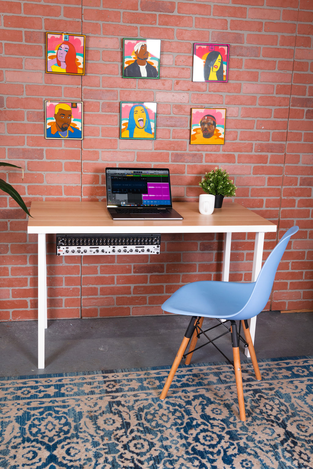 2U Vertical Metal Wall Rack