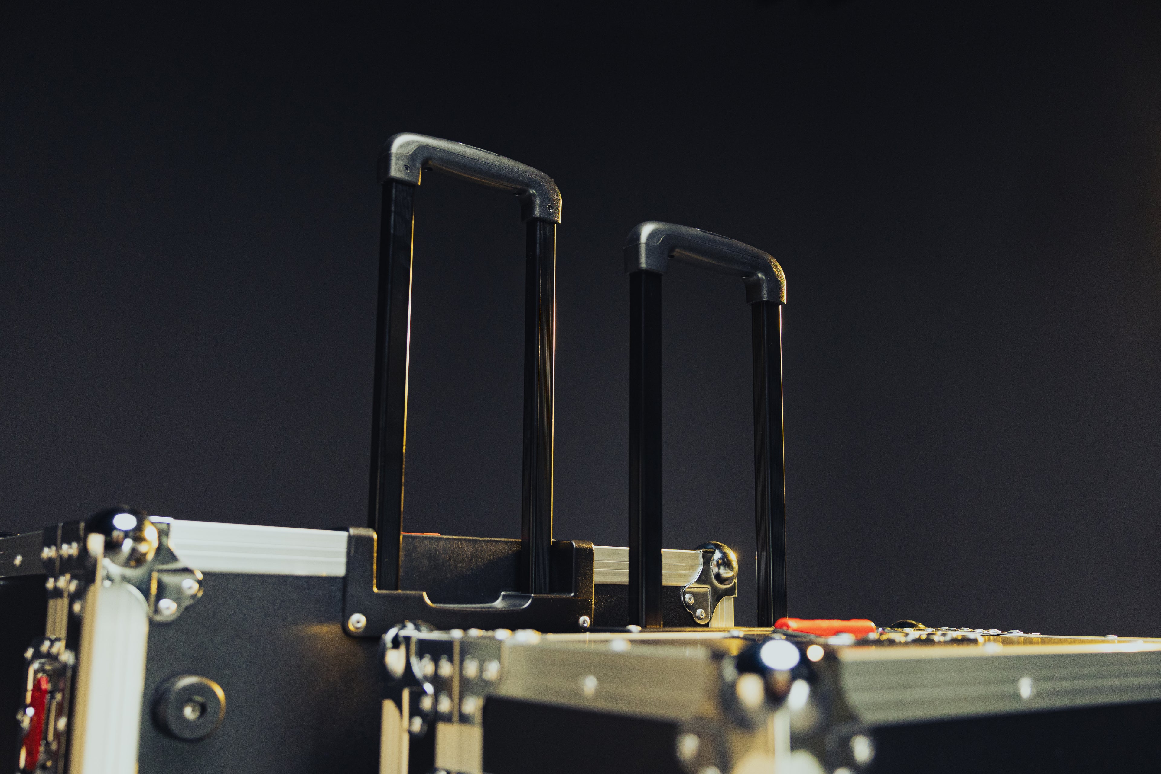 GTOUR Behringer Wing Compact Case with Doghouse