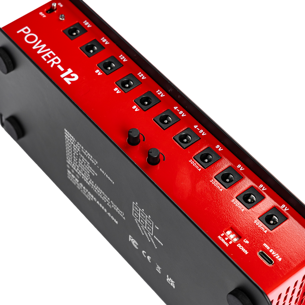 Pedalboard Power Supply; 12 Outputs – 2300Ma