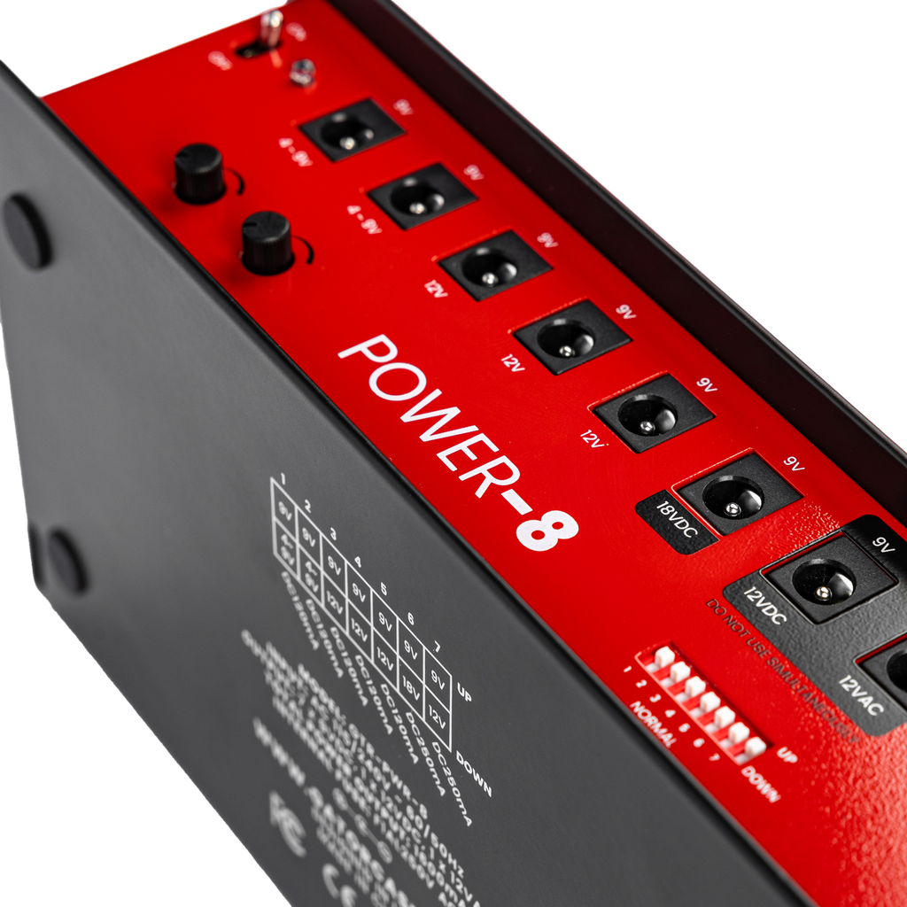 Pedal Board Power Supply With 8 Isolated Outputs