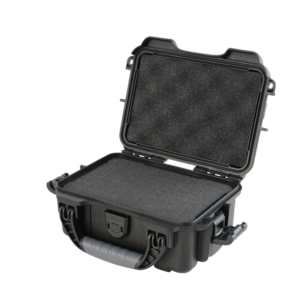 Waterproof case w/ diced foam; 7.4"x4.9"x3.1"