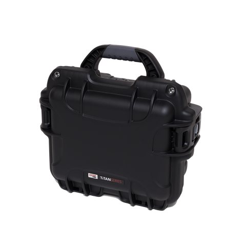 Waterproof case w/ divider system; 9.4