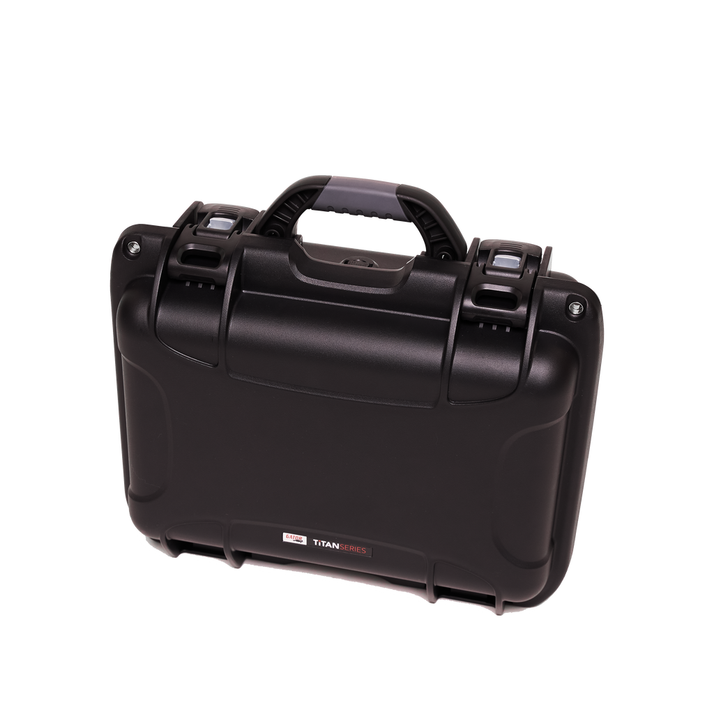 Waterproof case w/divider system; 13.8"x9.3"x6.2"