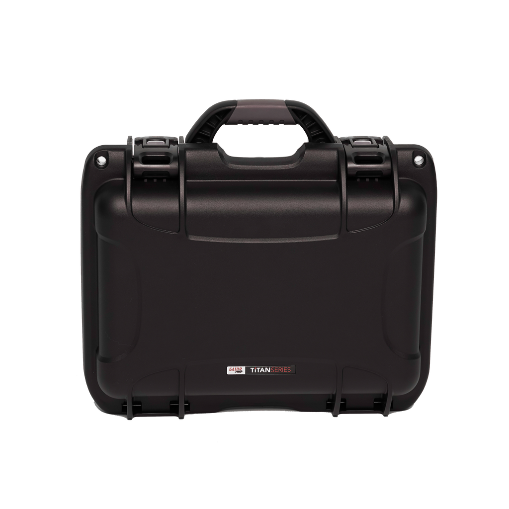 Waterproof case w/divider system; 13.8"x9.3"x6.2"