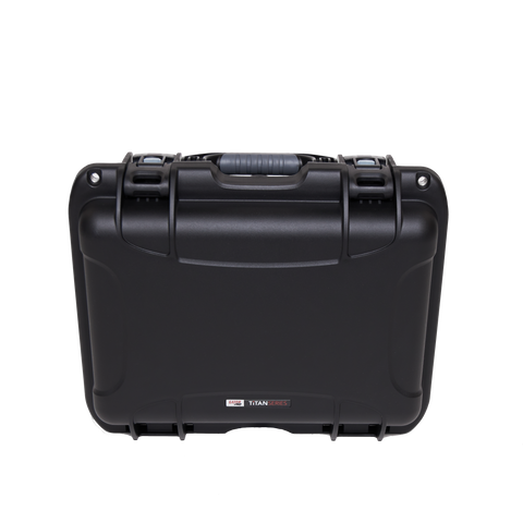 Waterproof case w/ divider system; 15