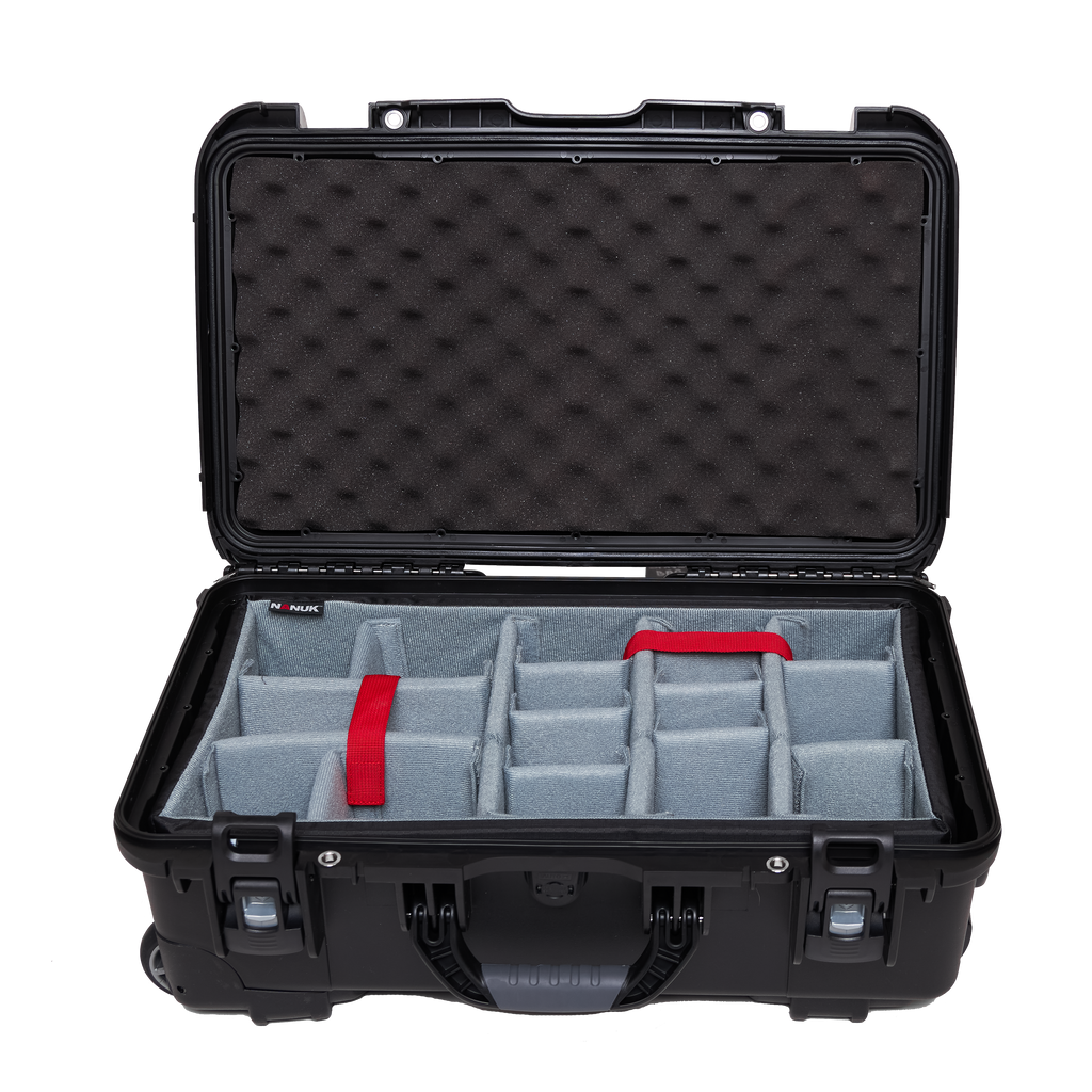 Waterproof case w/divider system; 20.5"x11.3"x7.5"