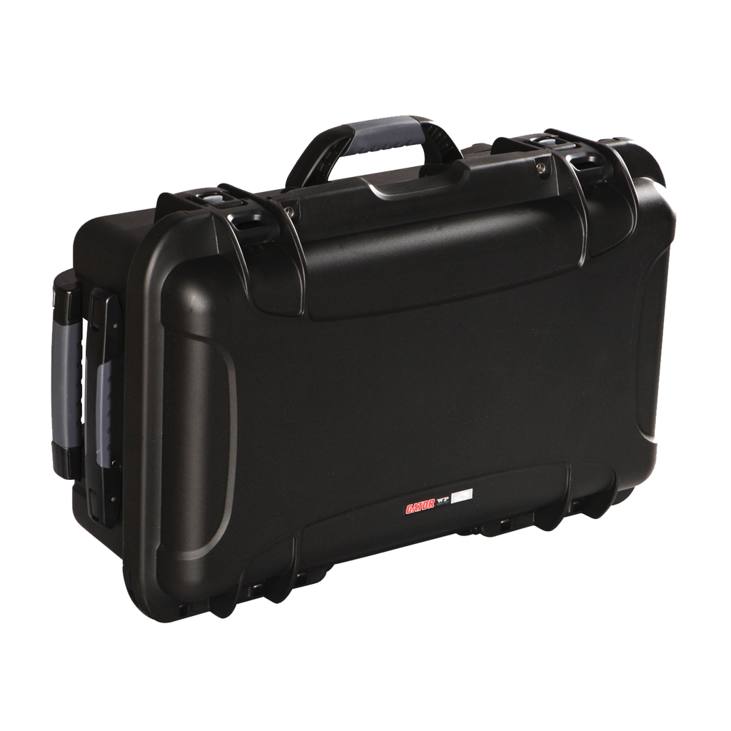 Waterproof utility case; 20.5"x11.3"x7.5"