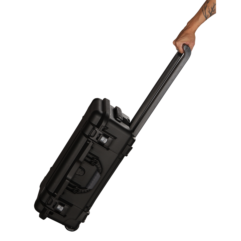 Waterproof utility case; 20.5"x11.3"x7.5"