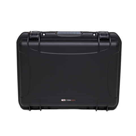 Waterproof case w/divider system; 20"x14"x8"