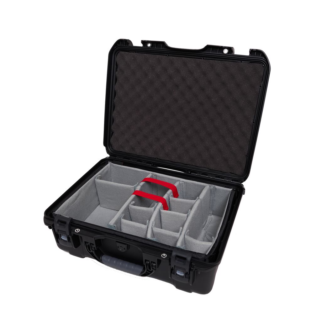 Waterproof case w/divider system; 20"x14"x8"